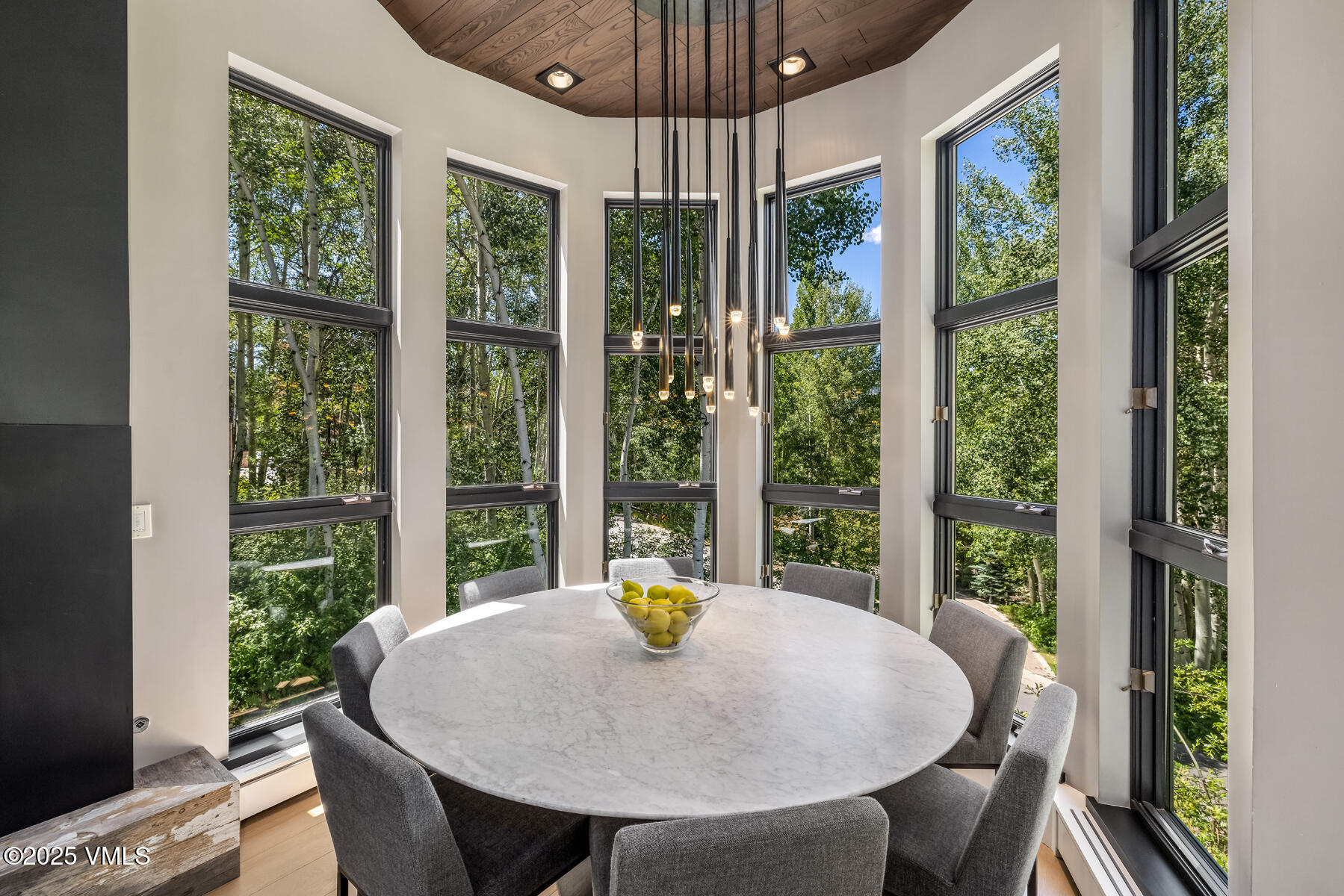 327 Rockledge Road W