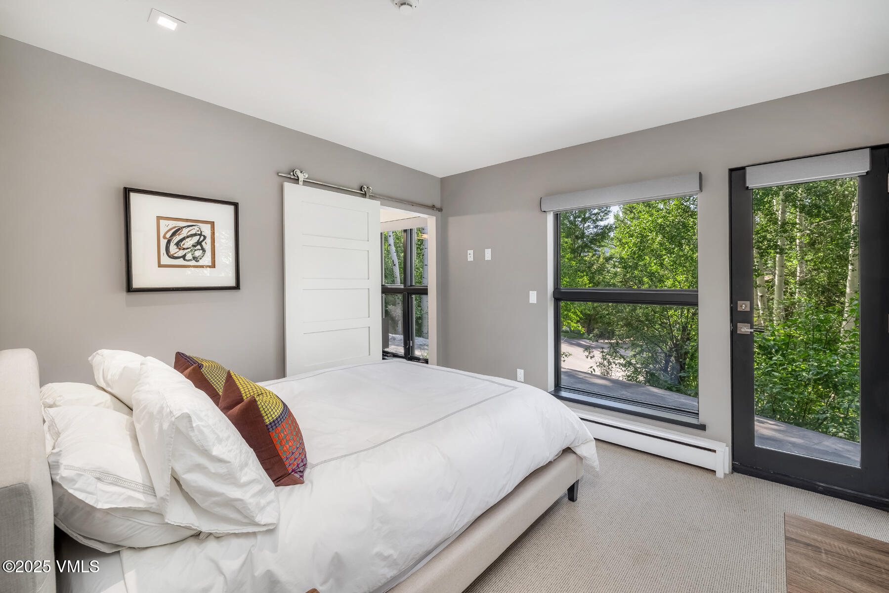 327 Rockledge Road W