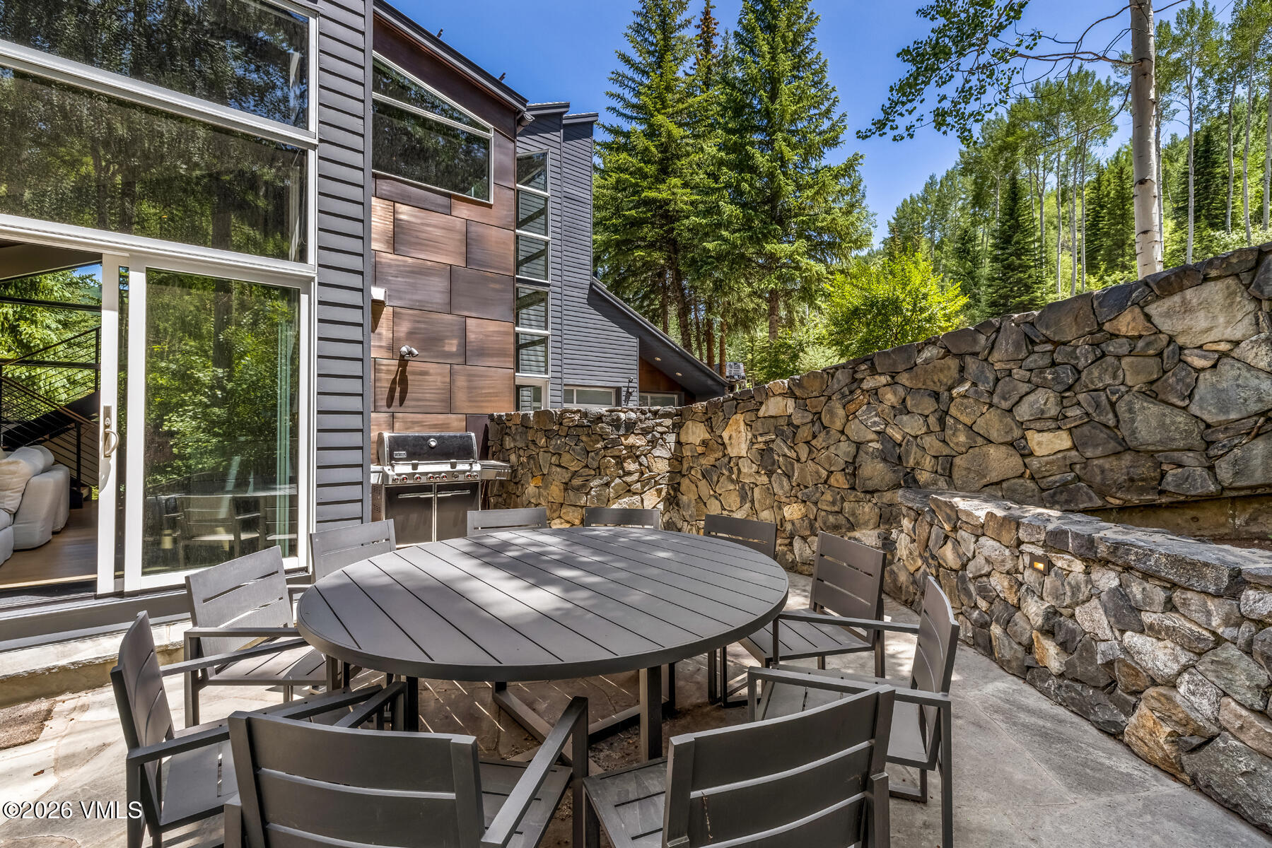 327 Rockledge Road W