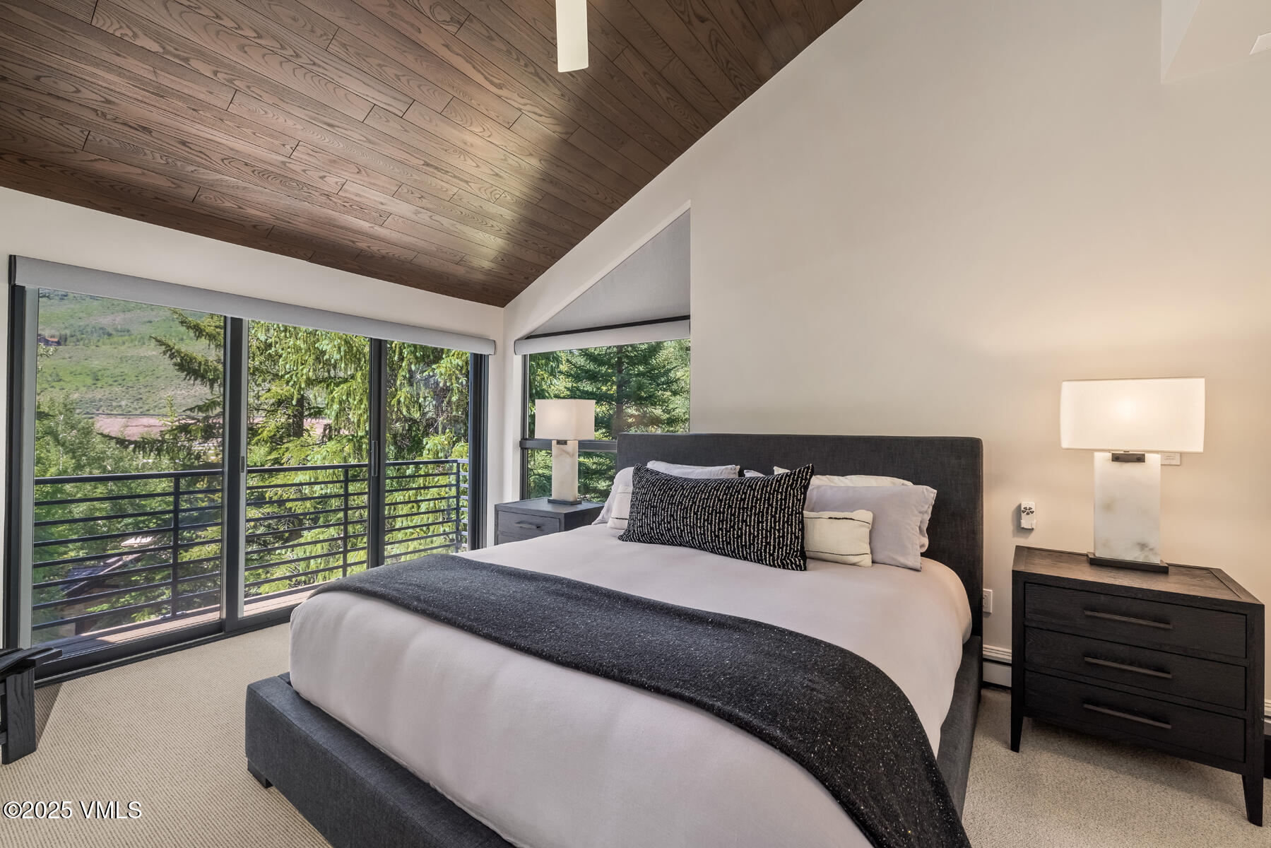 327 Rockledge Road W