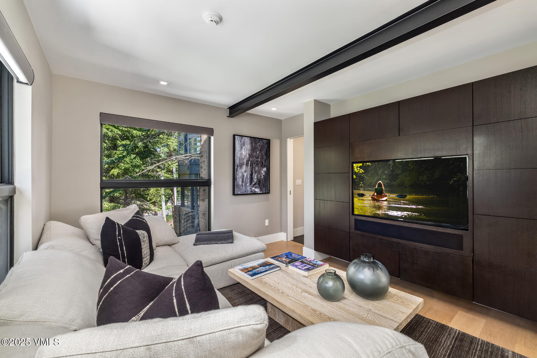 327 Rockledge Road W
