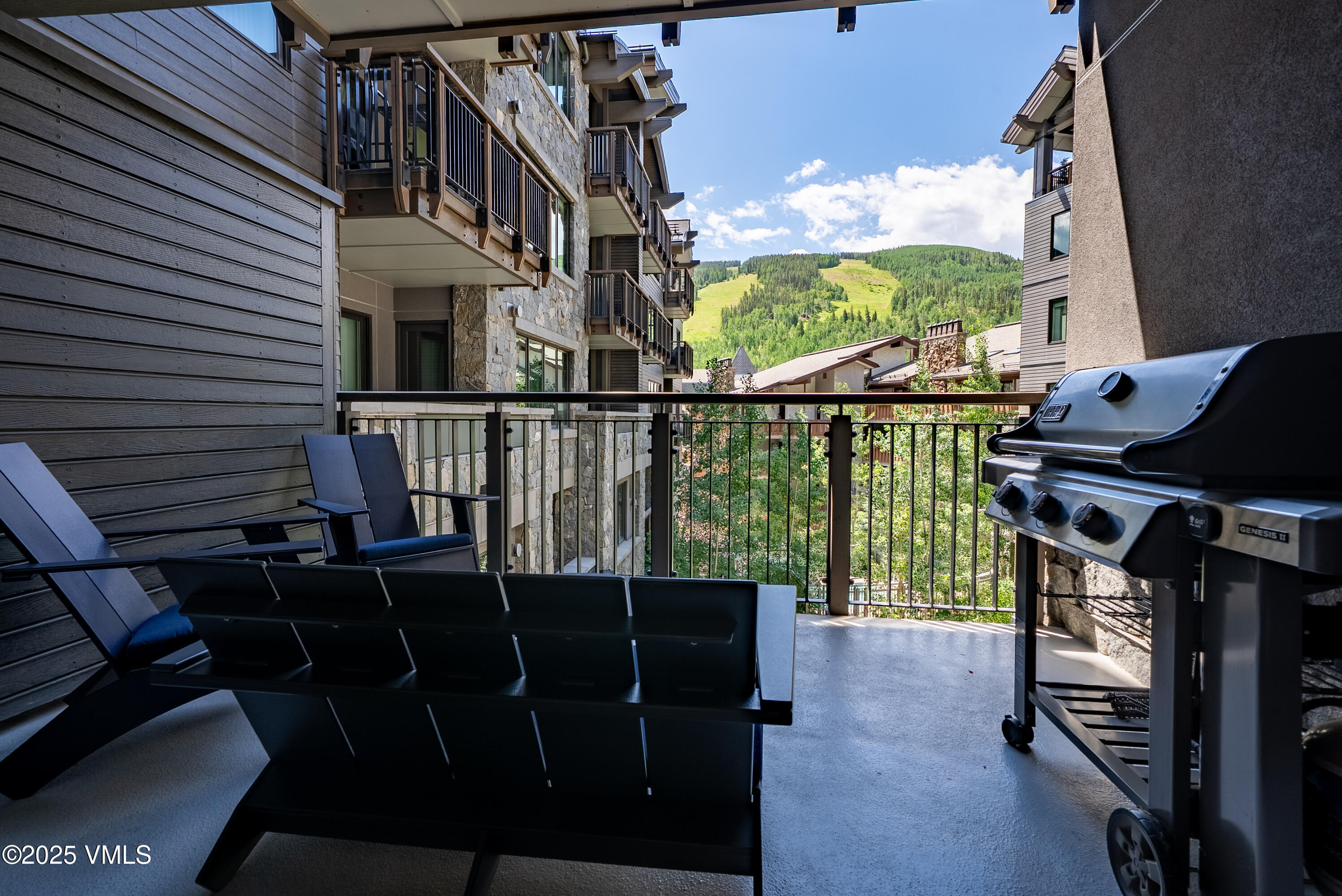 701 W Lionshead, E307