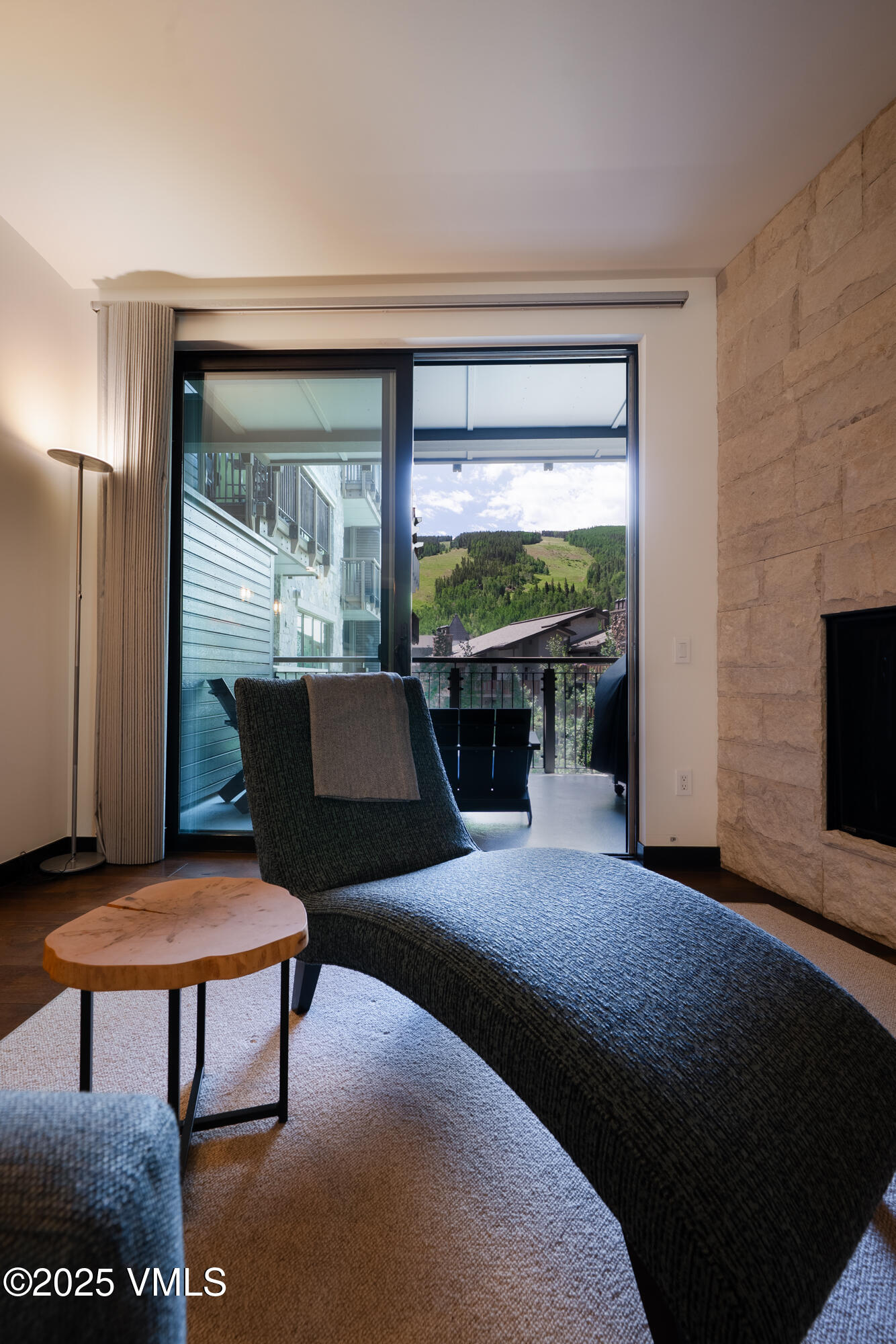 701 W Lionshead, E307