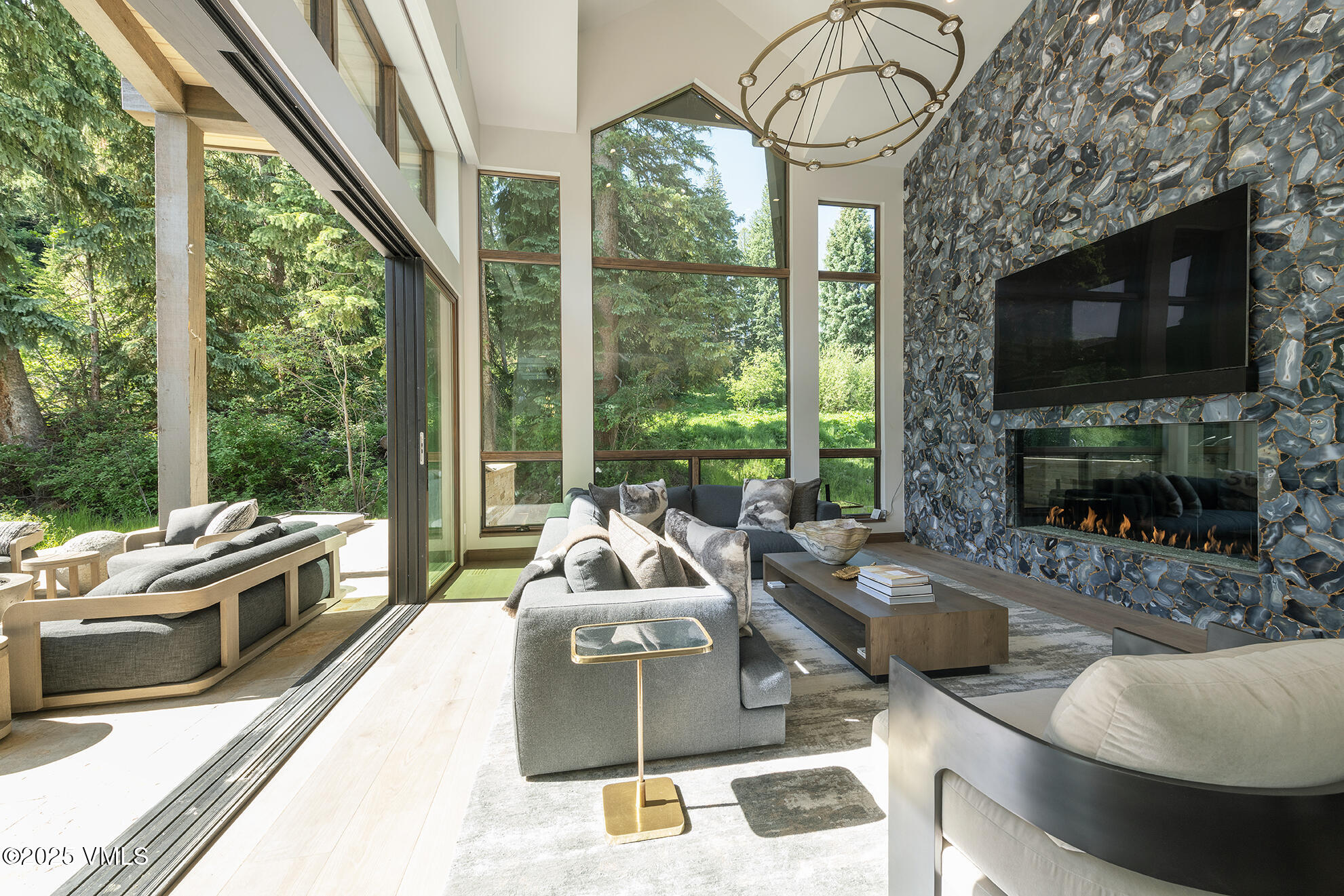 187 Elk Track Road