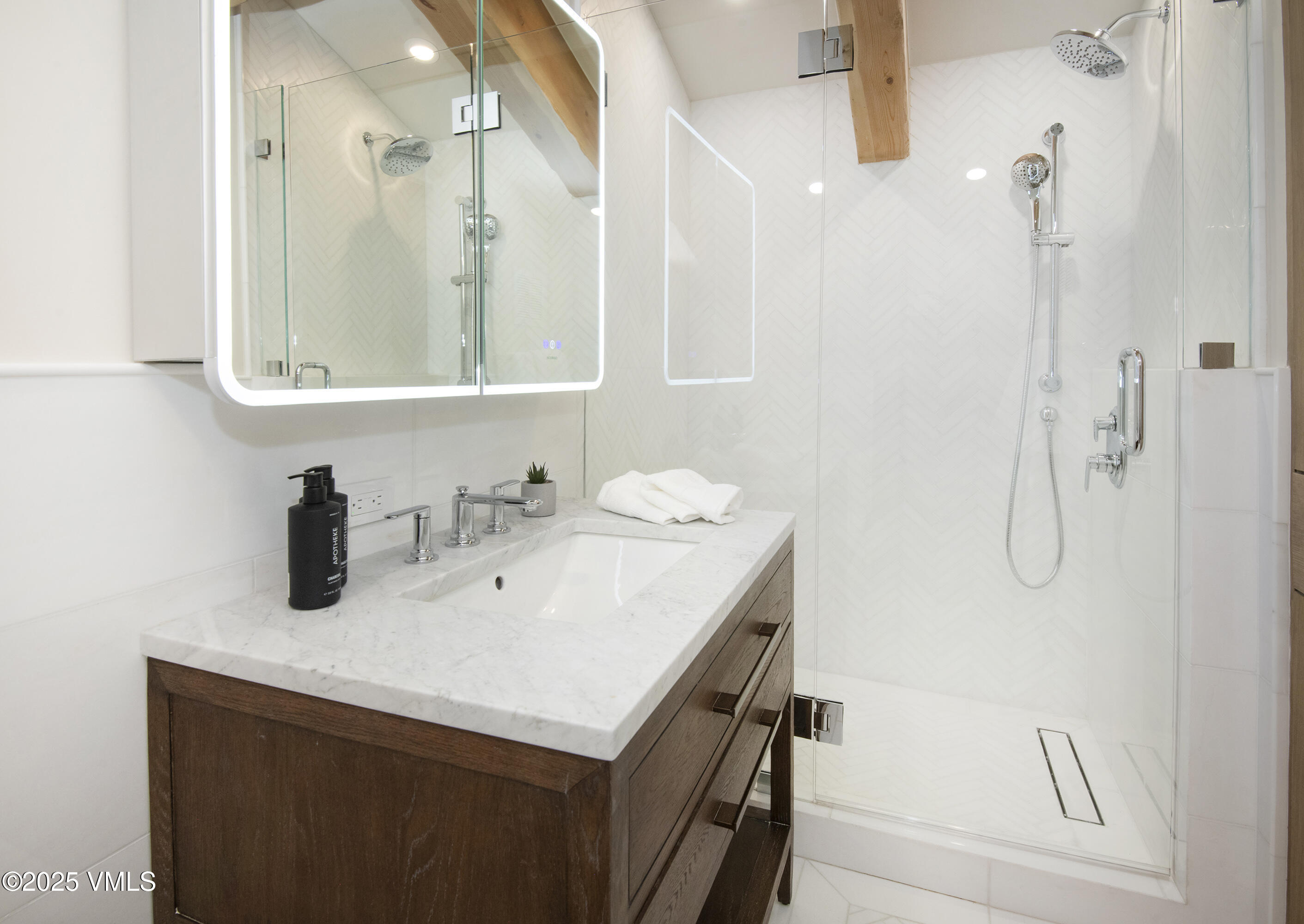 384 Gore Creek, 8