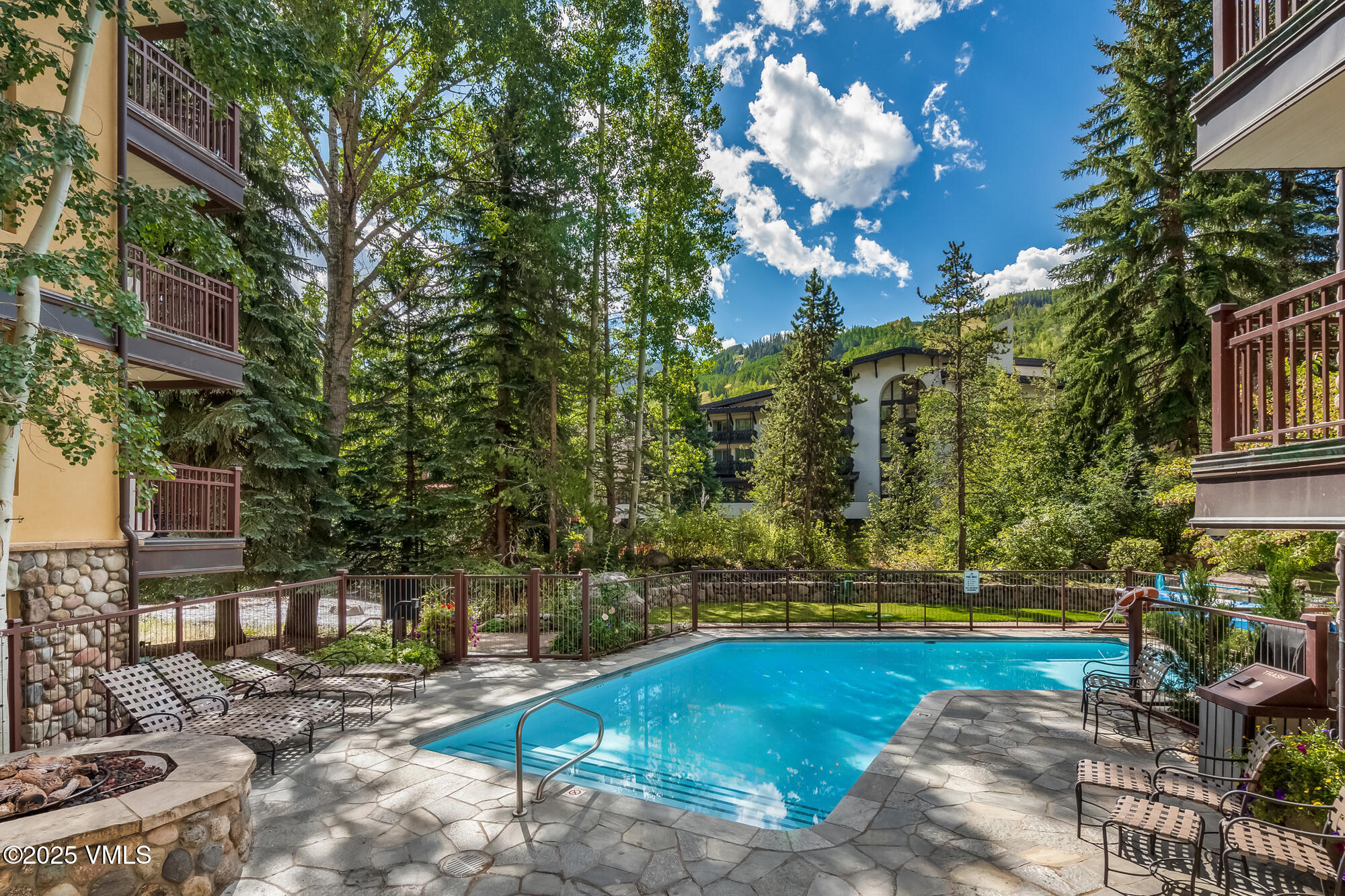 120 Willow Bridge Road, 3G 3G