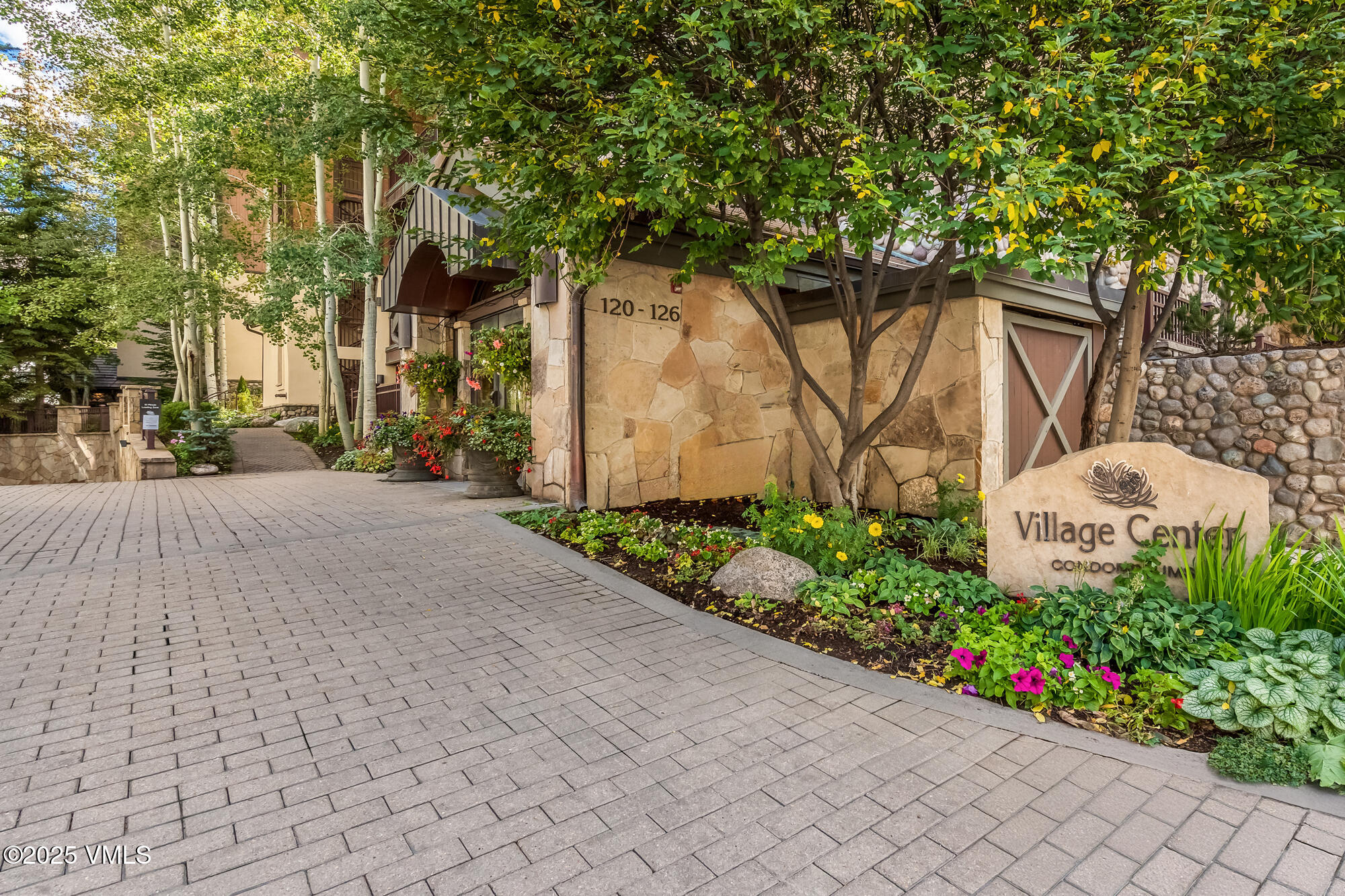 120 Willow Bridge Road, 3G 3G