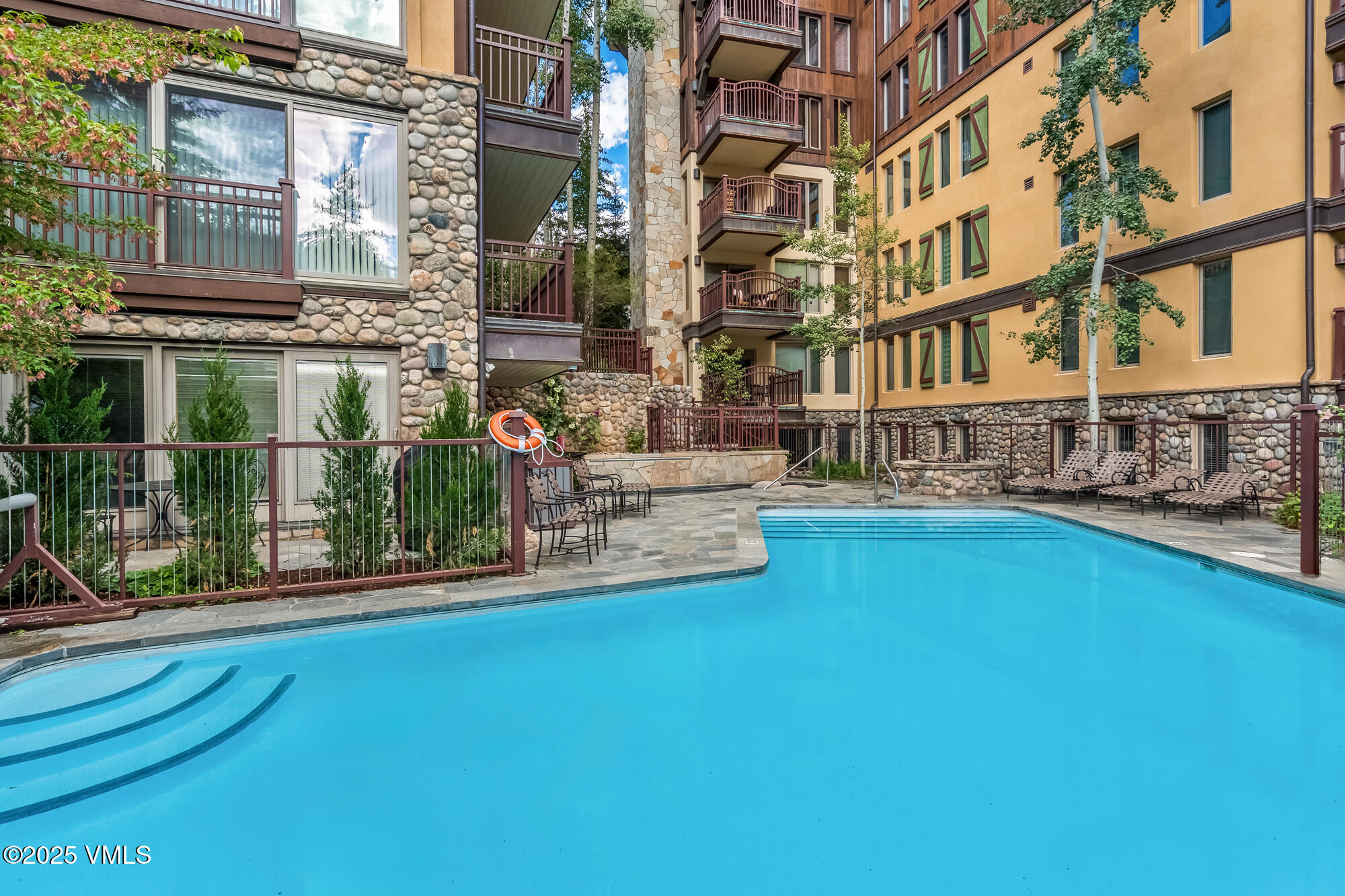 120 Willow Bridge Road, 3G 3G