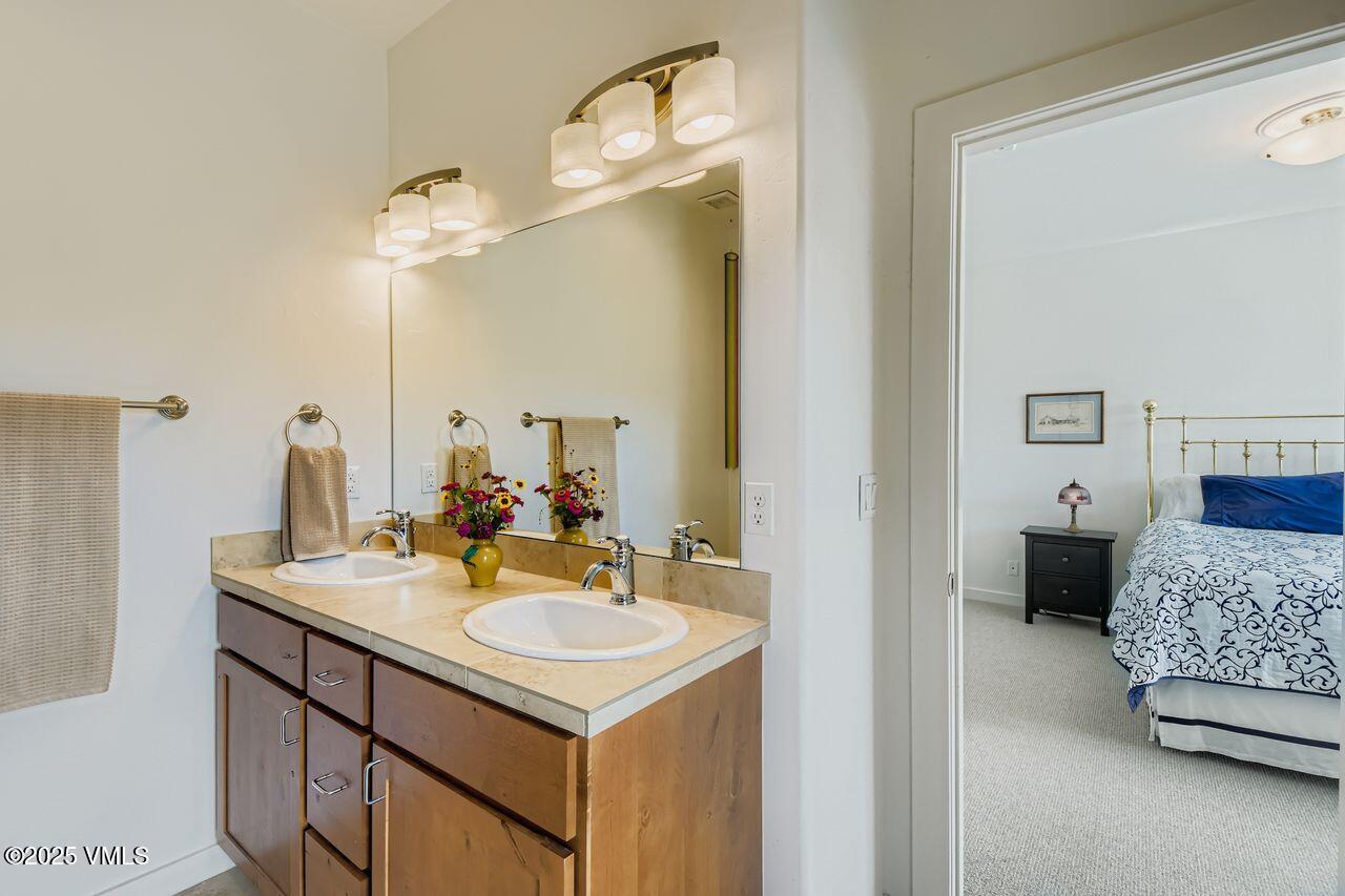 1632 Montgomerie Circle