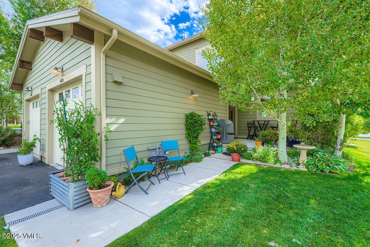 1632 Montgomerie Circle