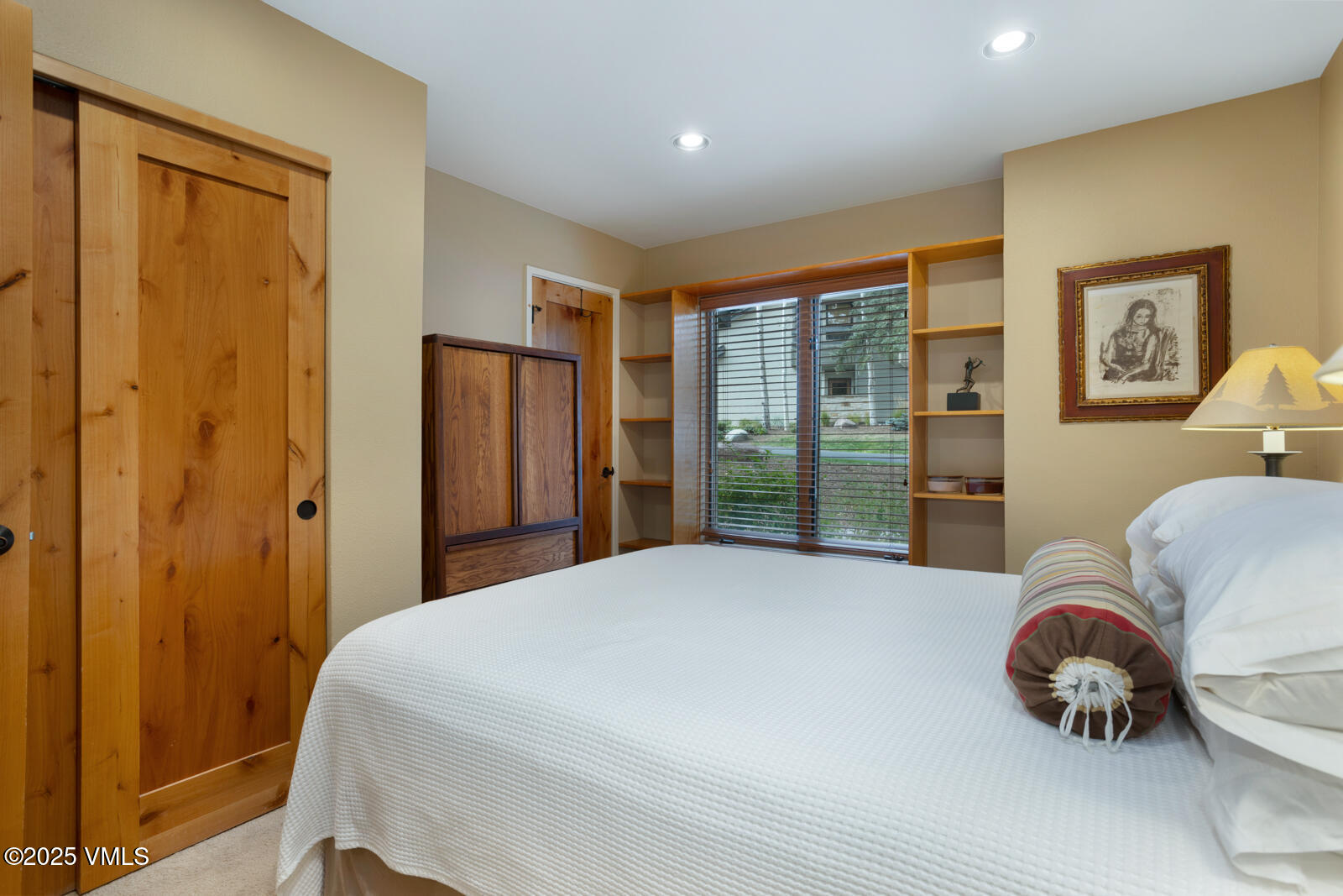 114 Willis Place, 90