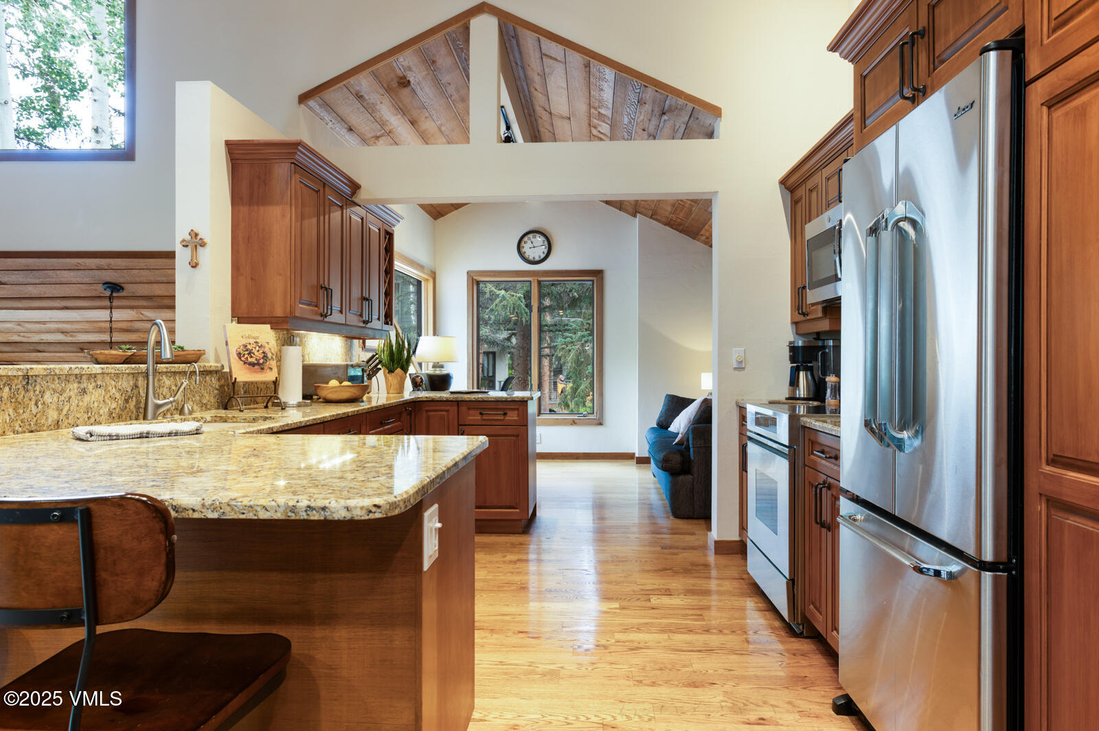 114 Willis Place, 90