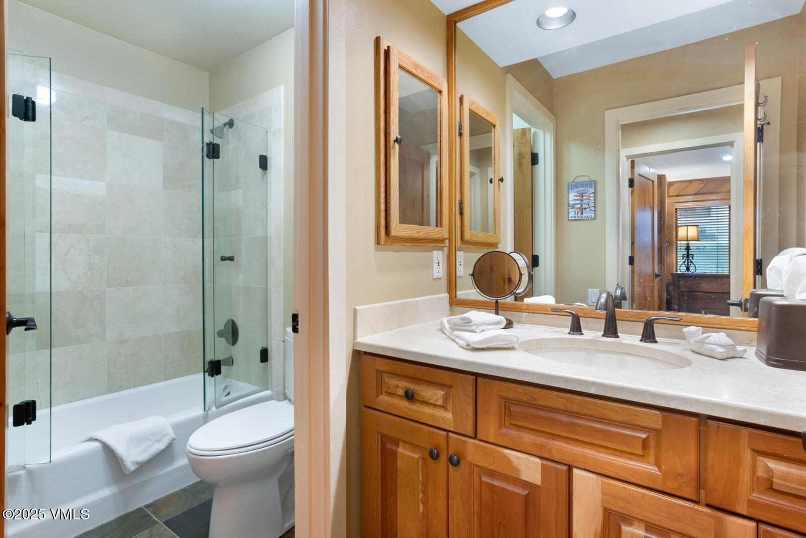 114 Willis Place, 90