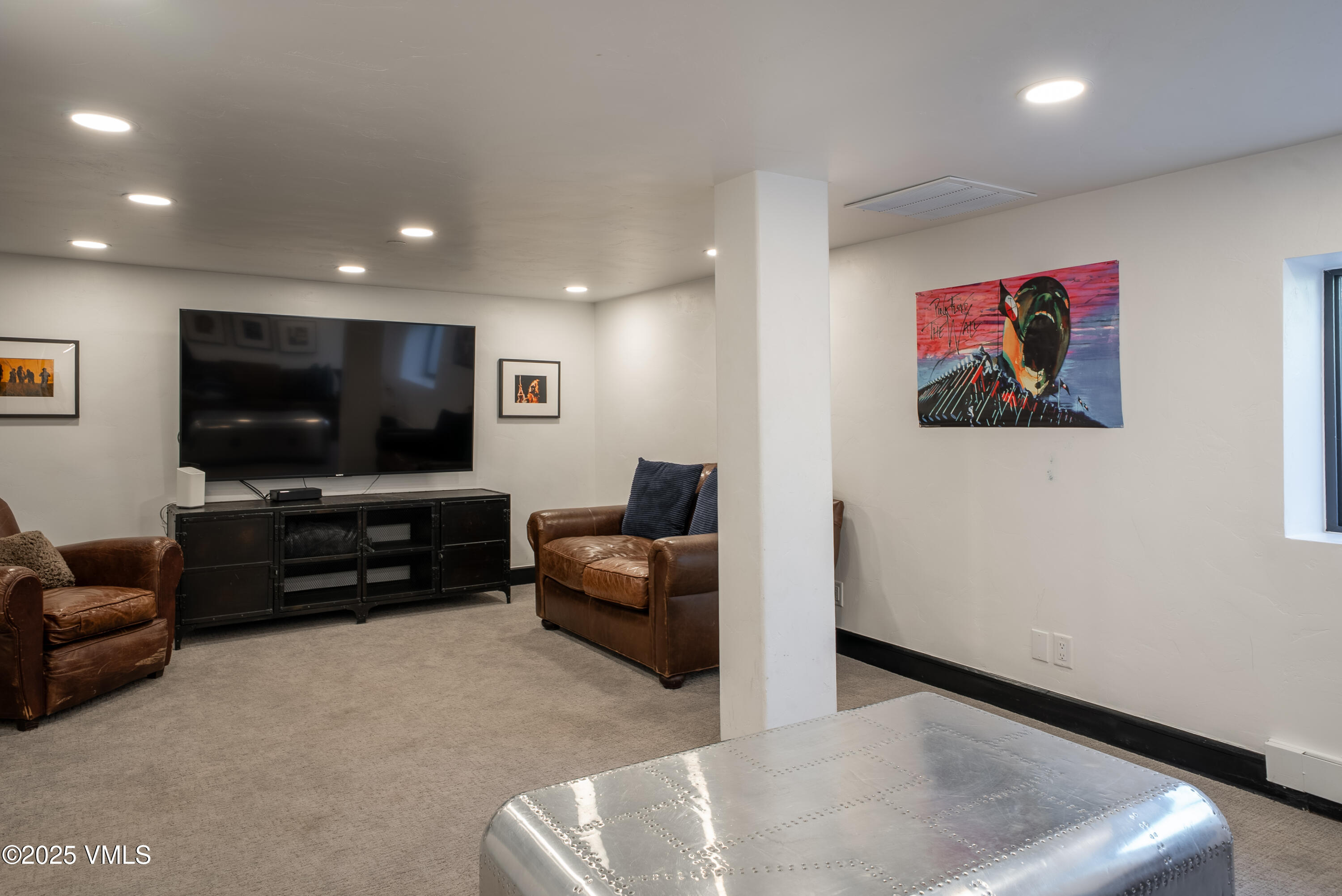 59 Meadow, C-5