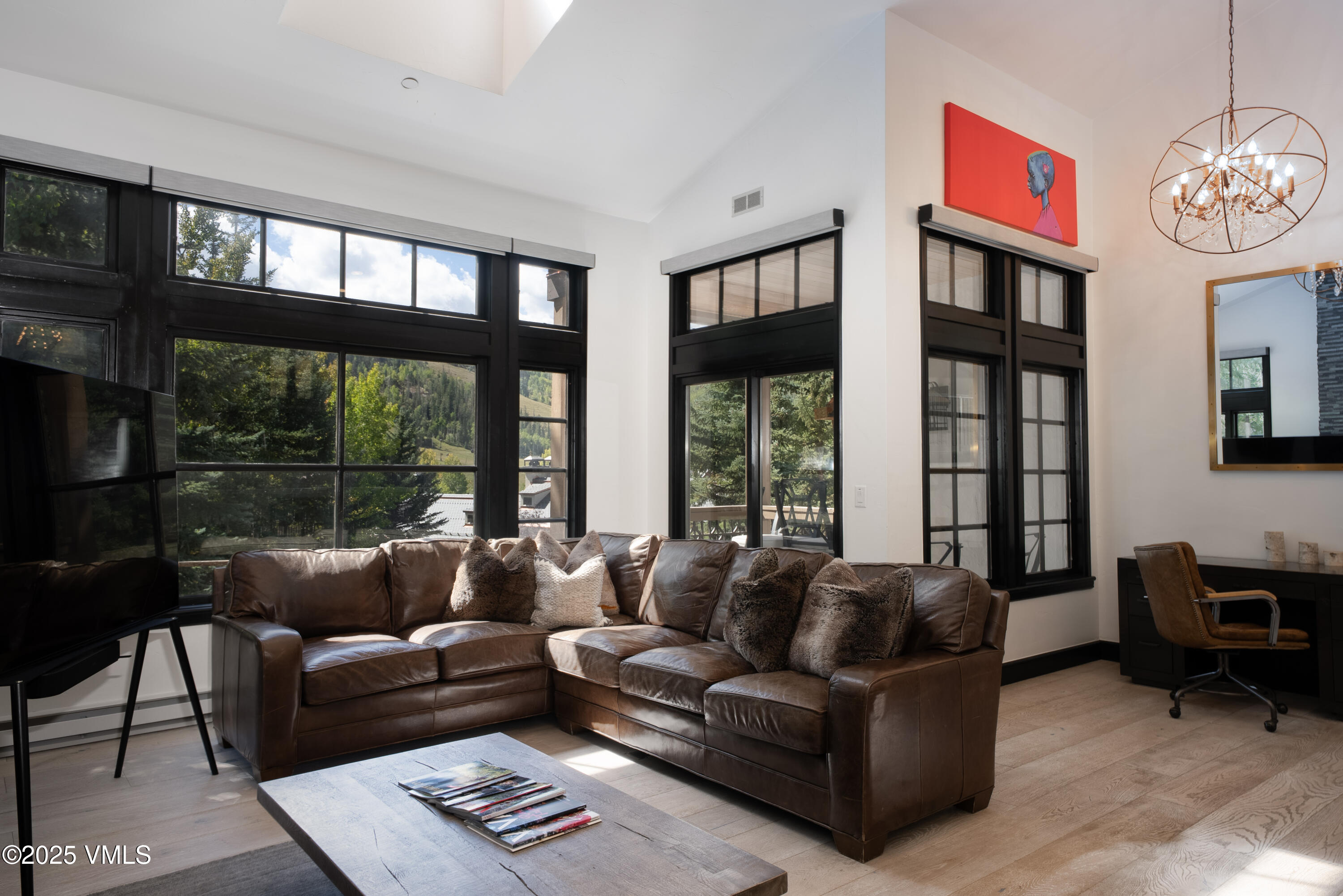 59 Meadow, C-5