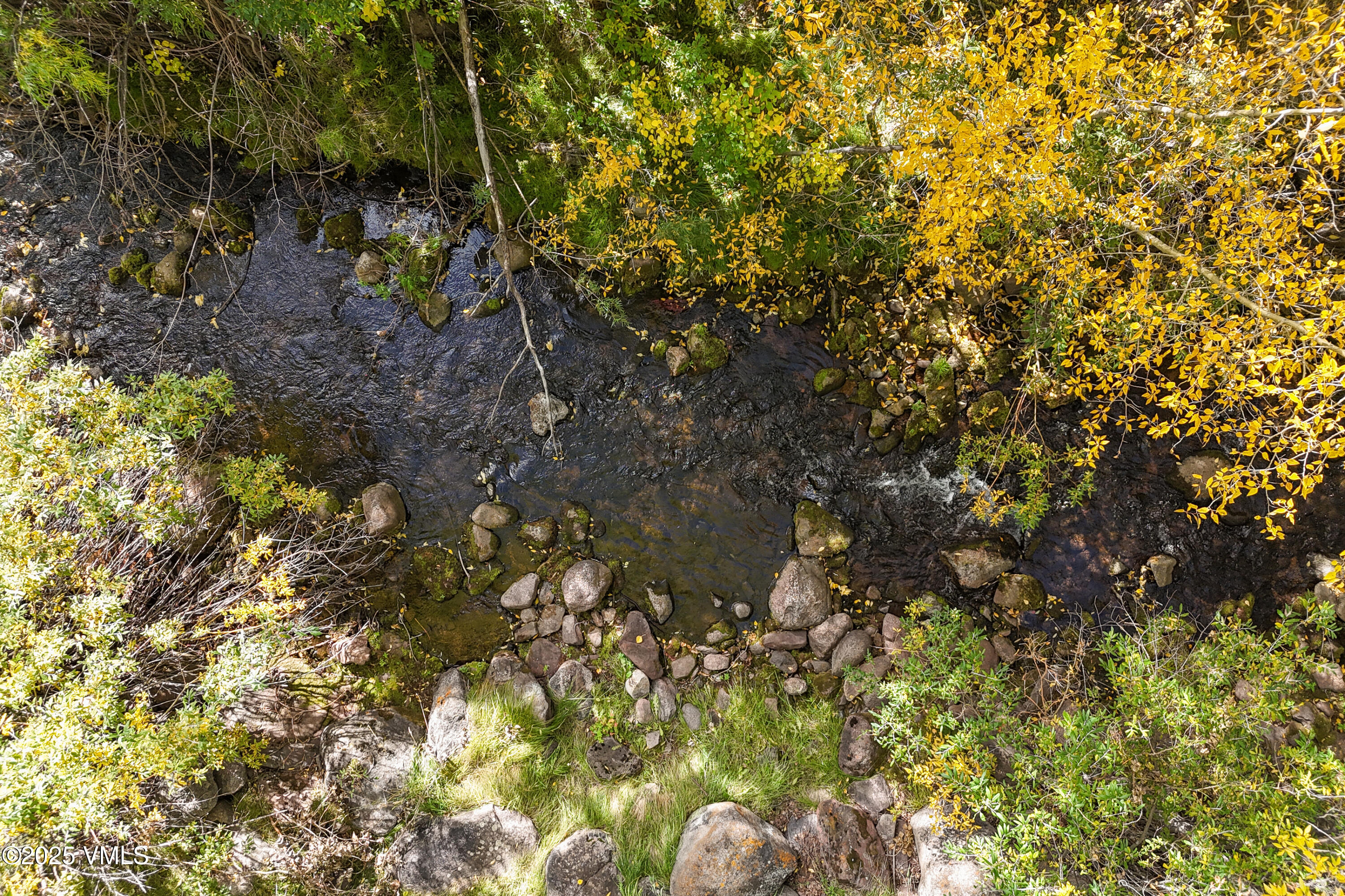 903 N Frontage Road W, 10