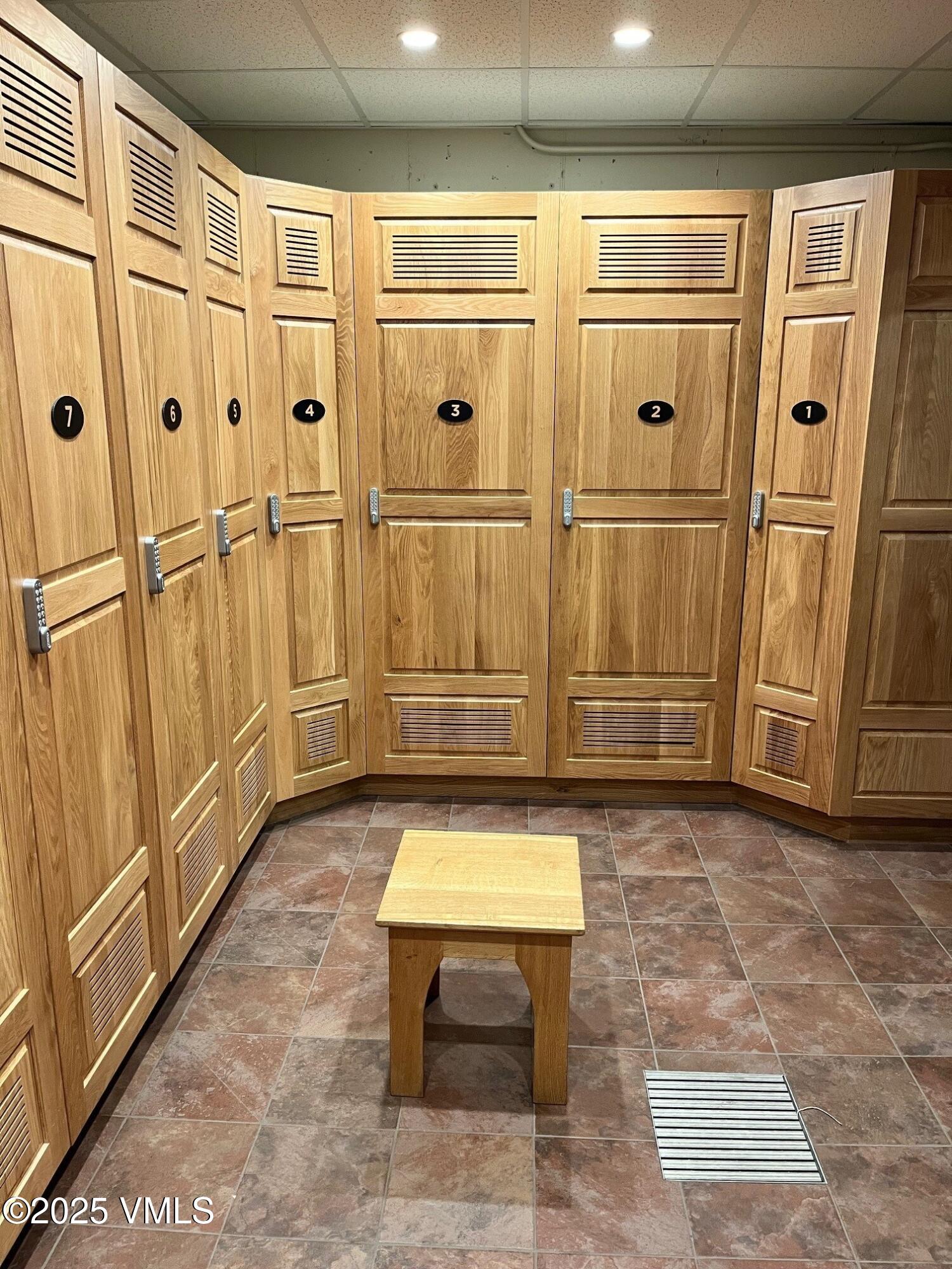 160 Cresta Road R202