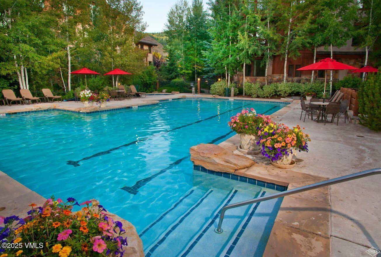 160 Cresta Road R202