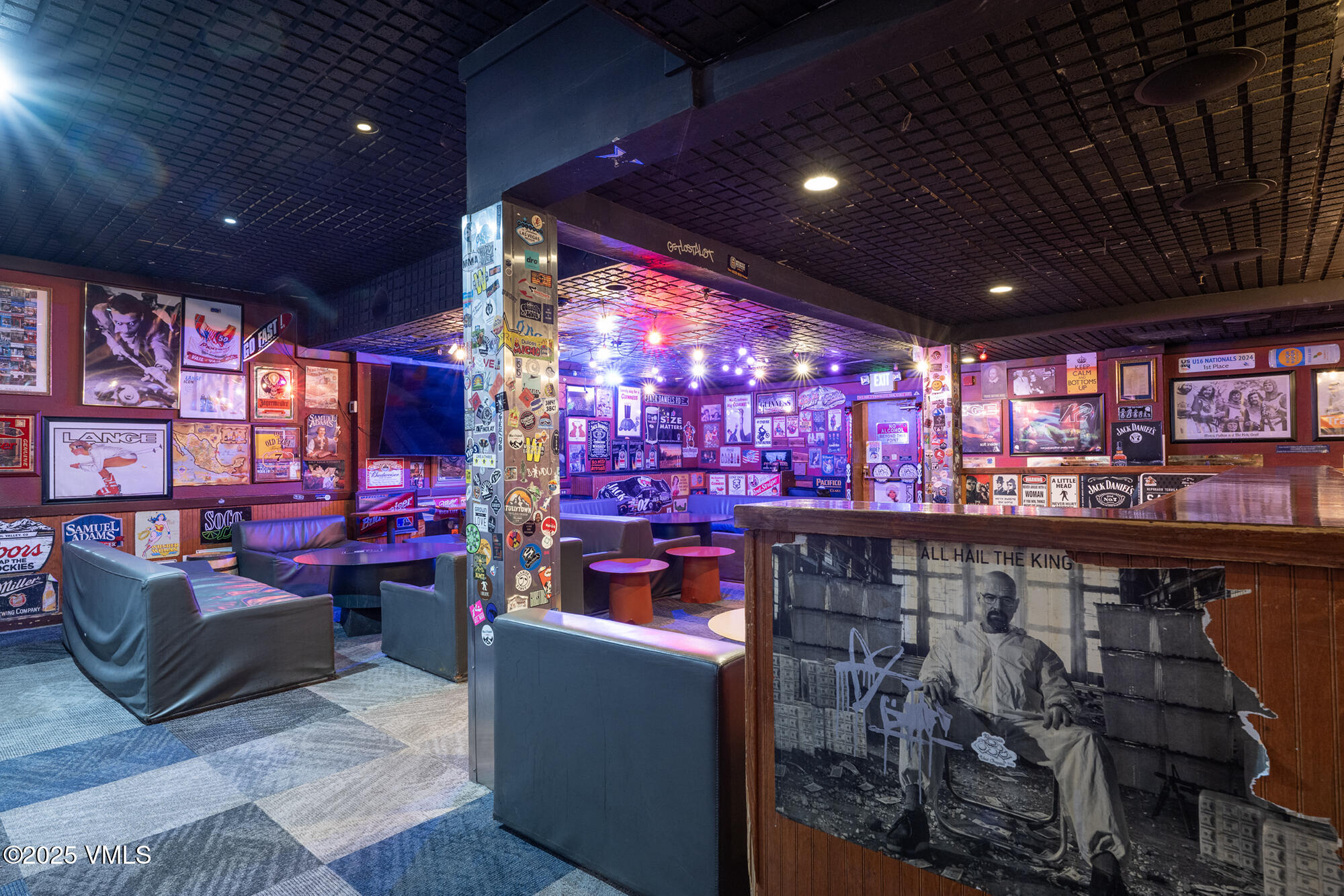 292 E Meadow Drive, 1