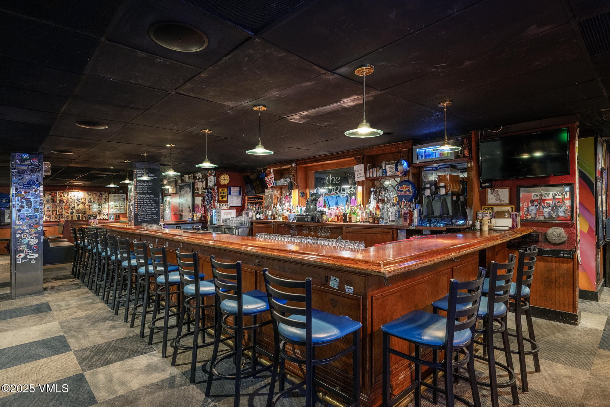 292 E Meadow Drive, 1