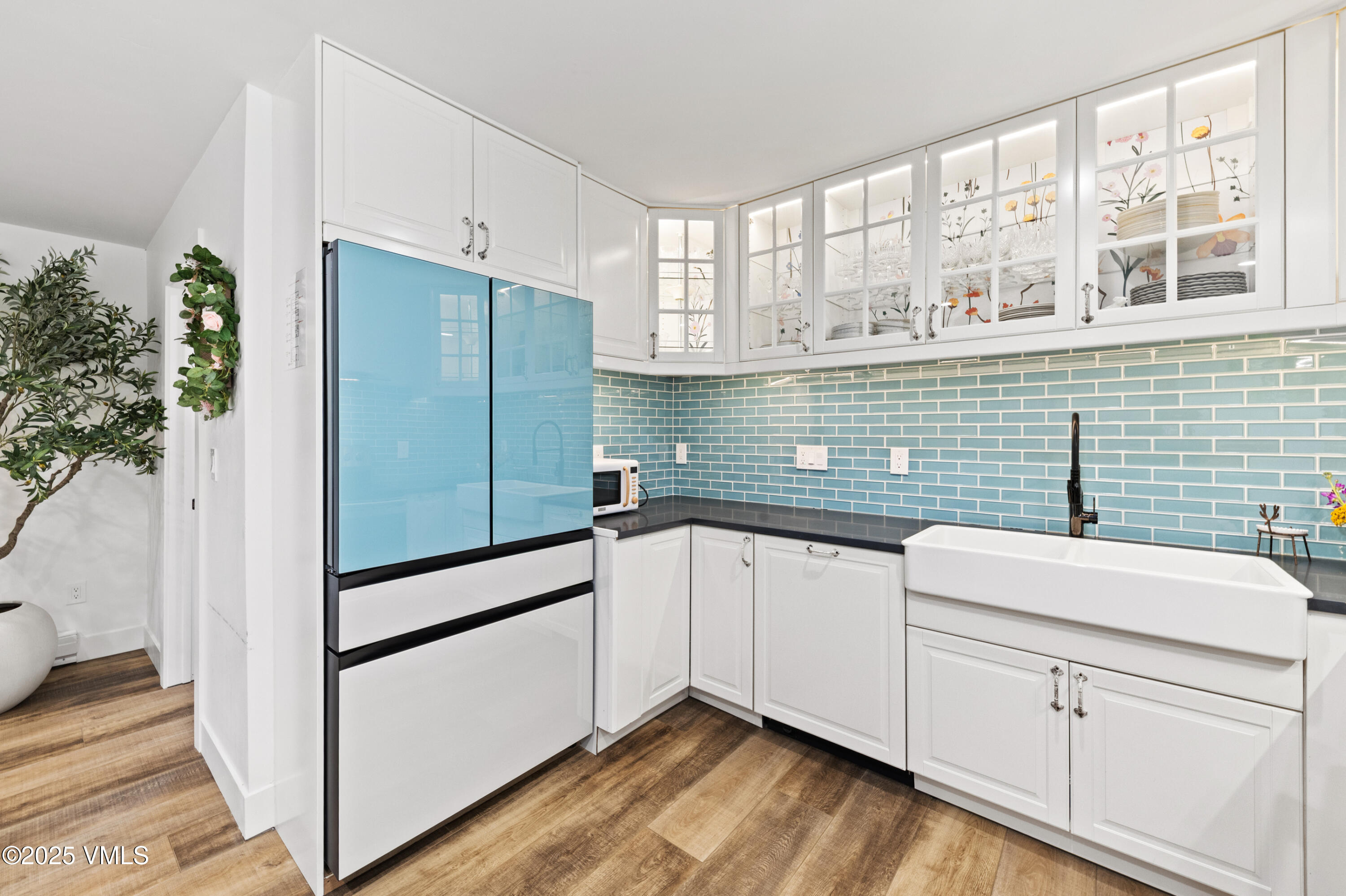 3850 Fall Line Drive, 21 21