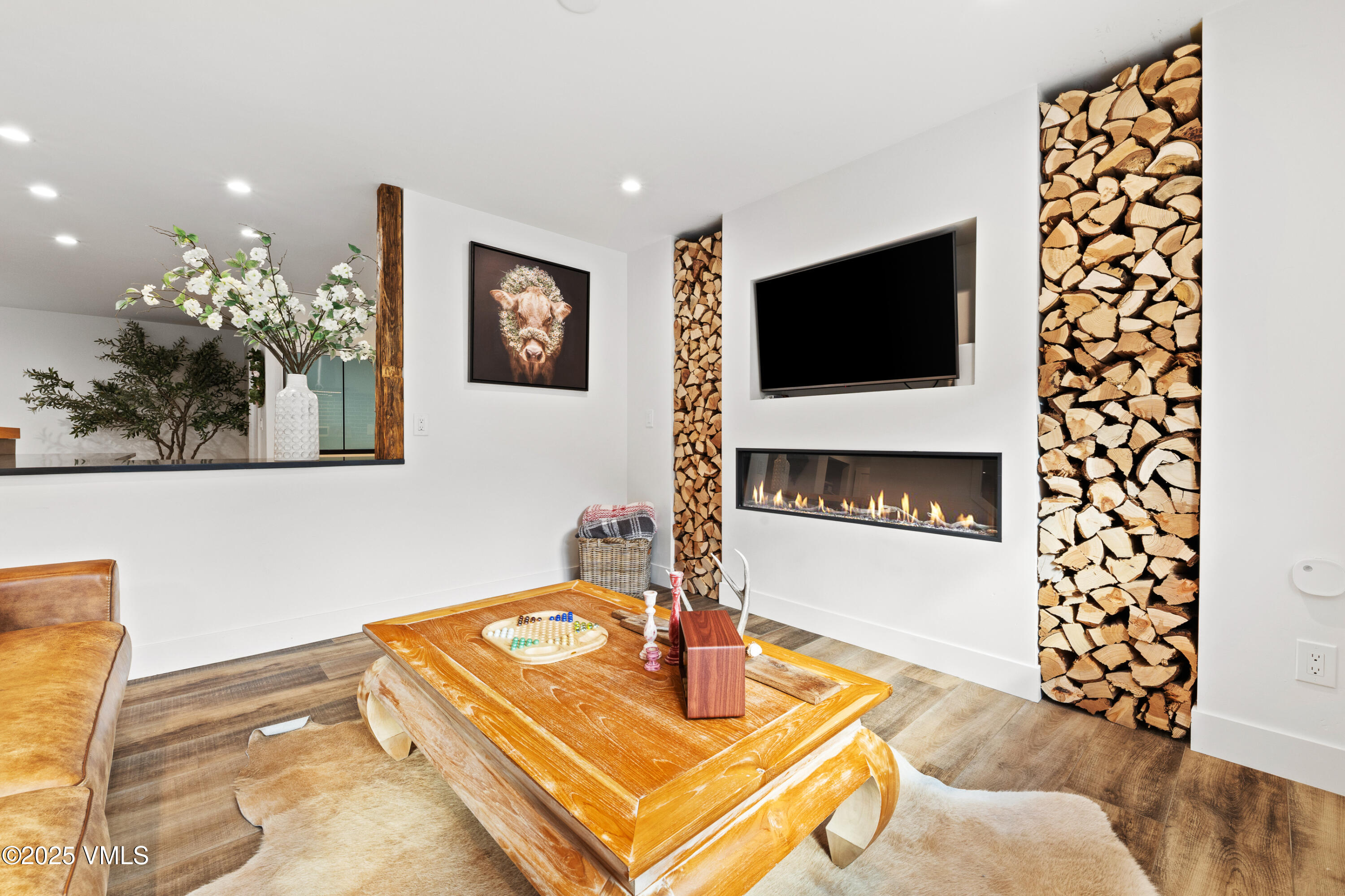 3850 Fall Line Drive, 21 21