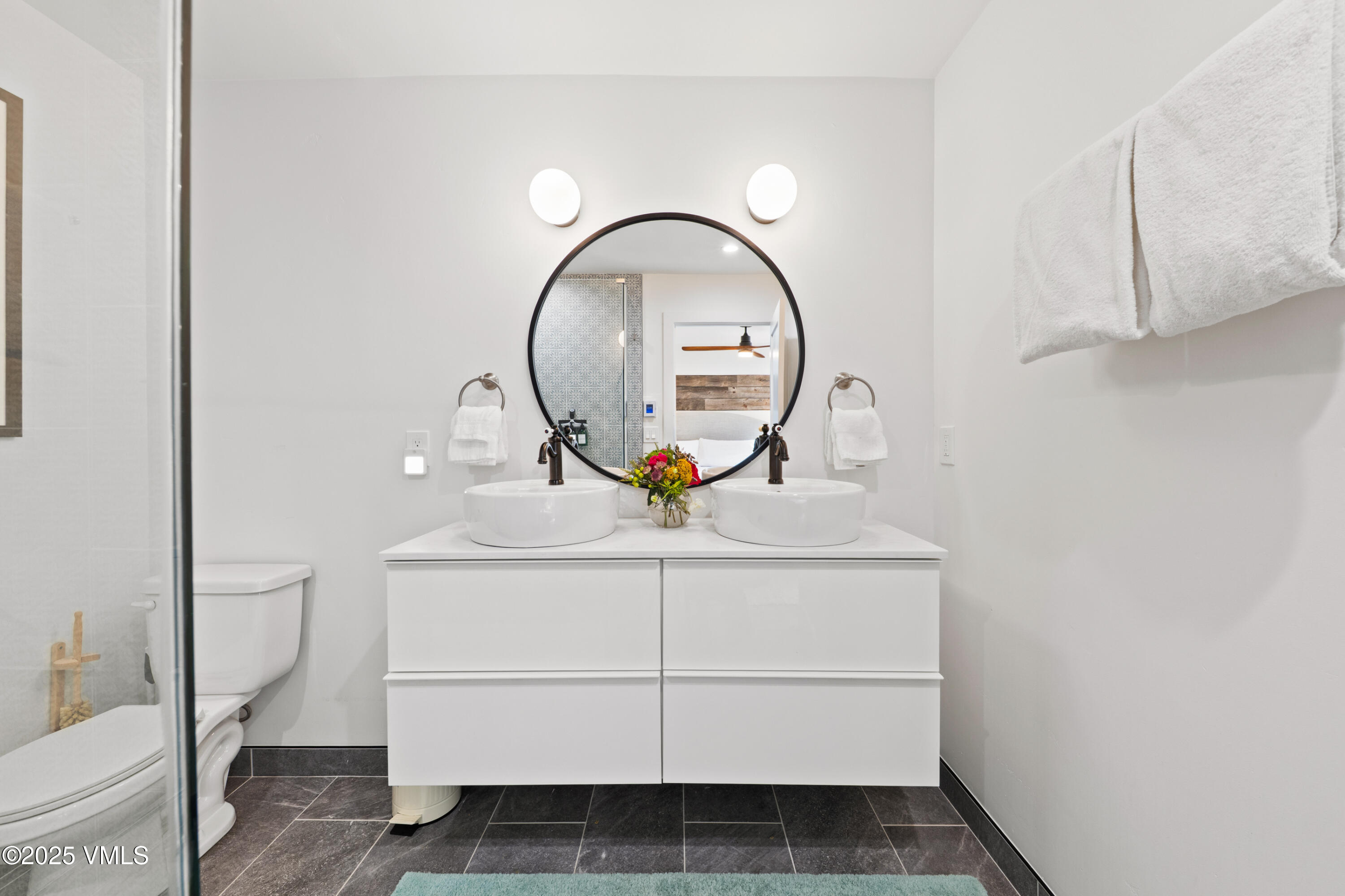 3850 Fall Line Drive, 21 21