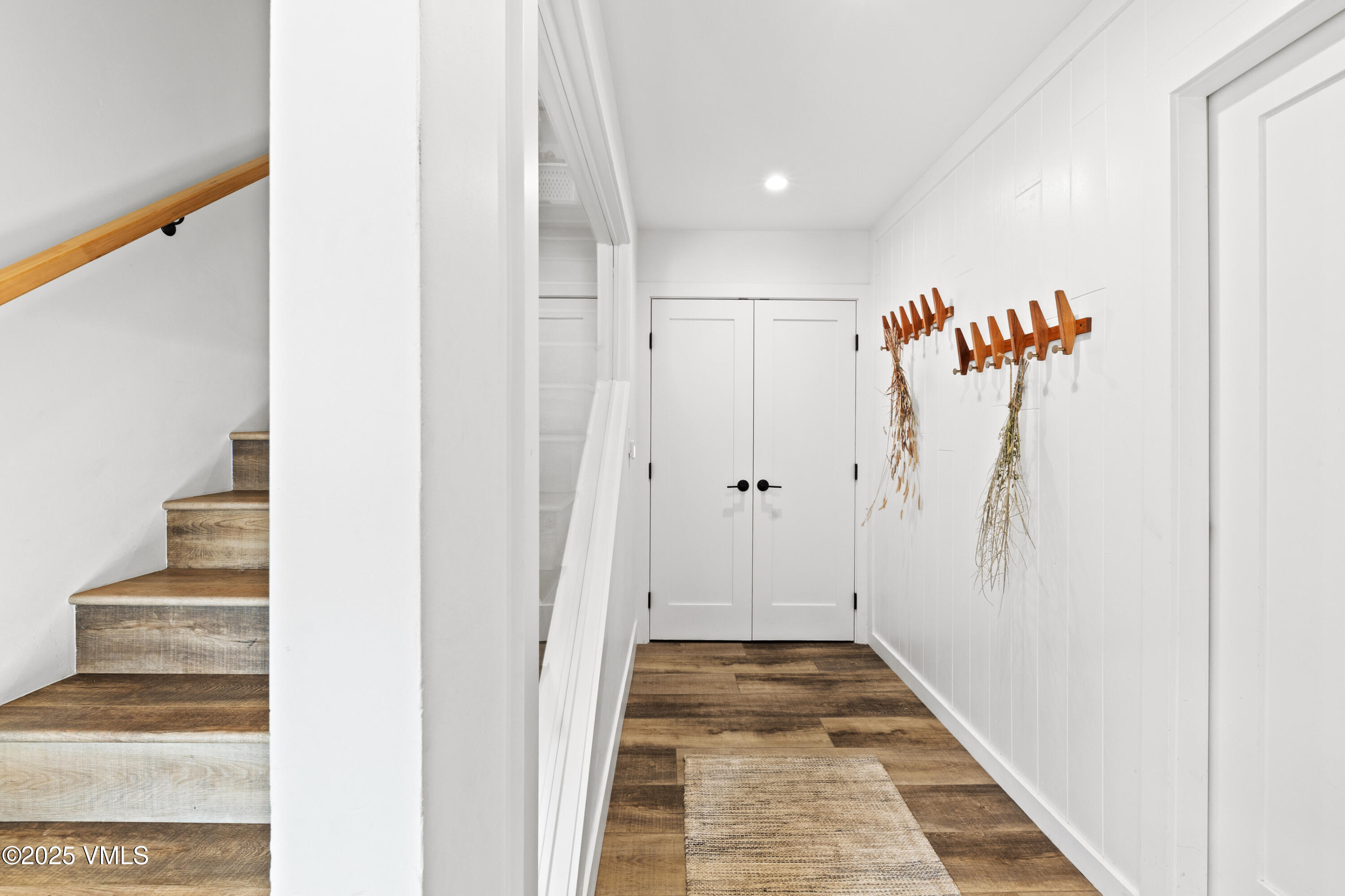 3850 Fall Line Drive, 21 21