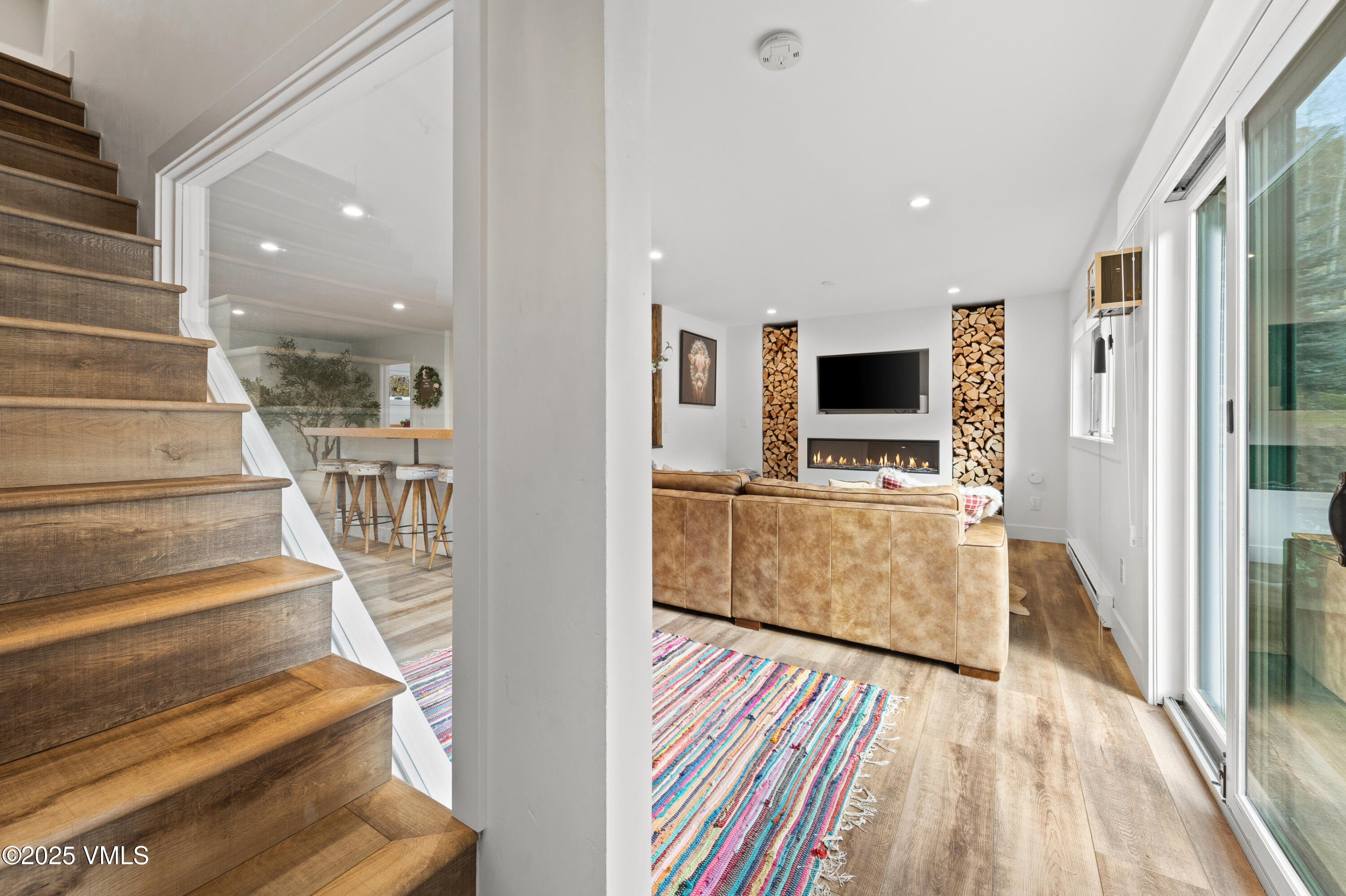 3850 Fall Line Drive, 21 21