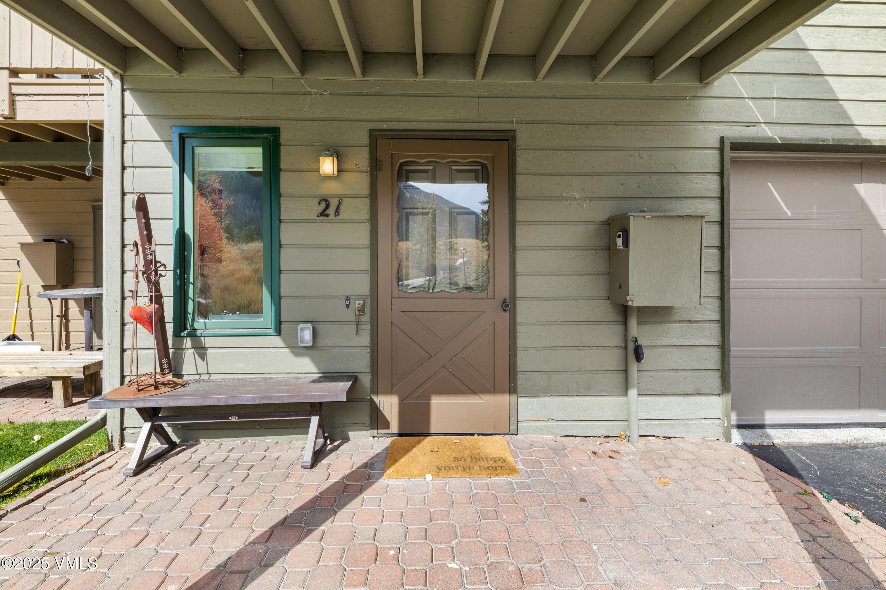 3850 Fall Line Drive, 21 21