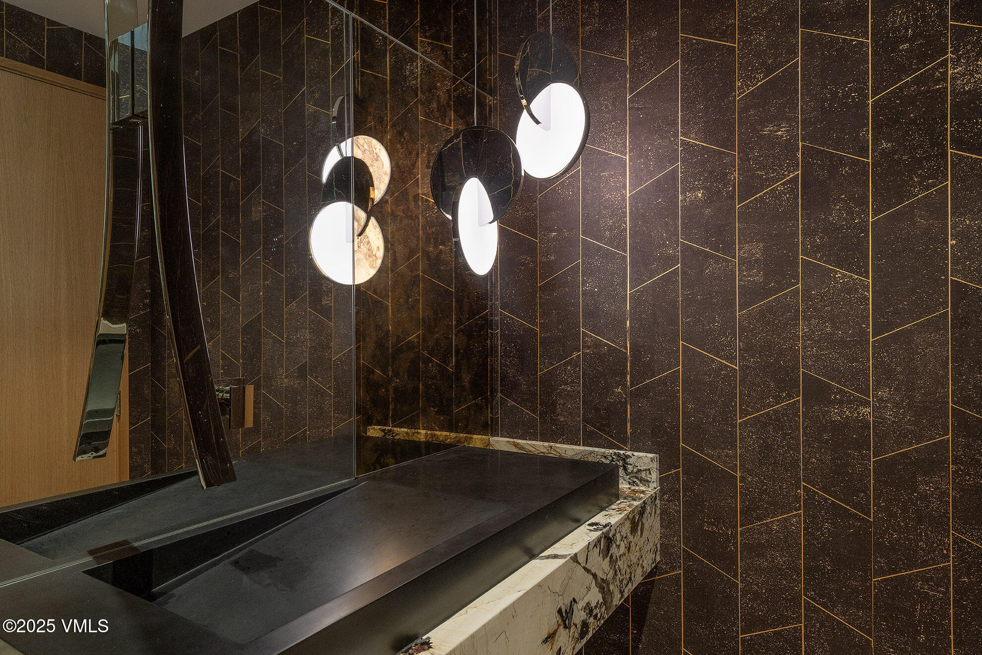 1326 Spraddle Creek Road