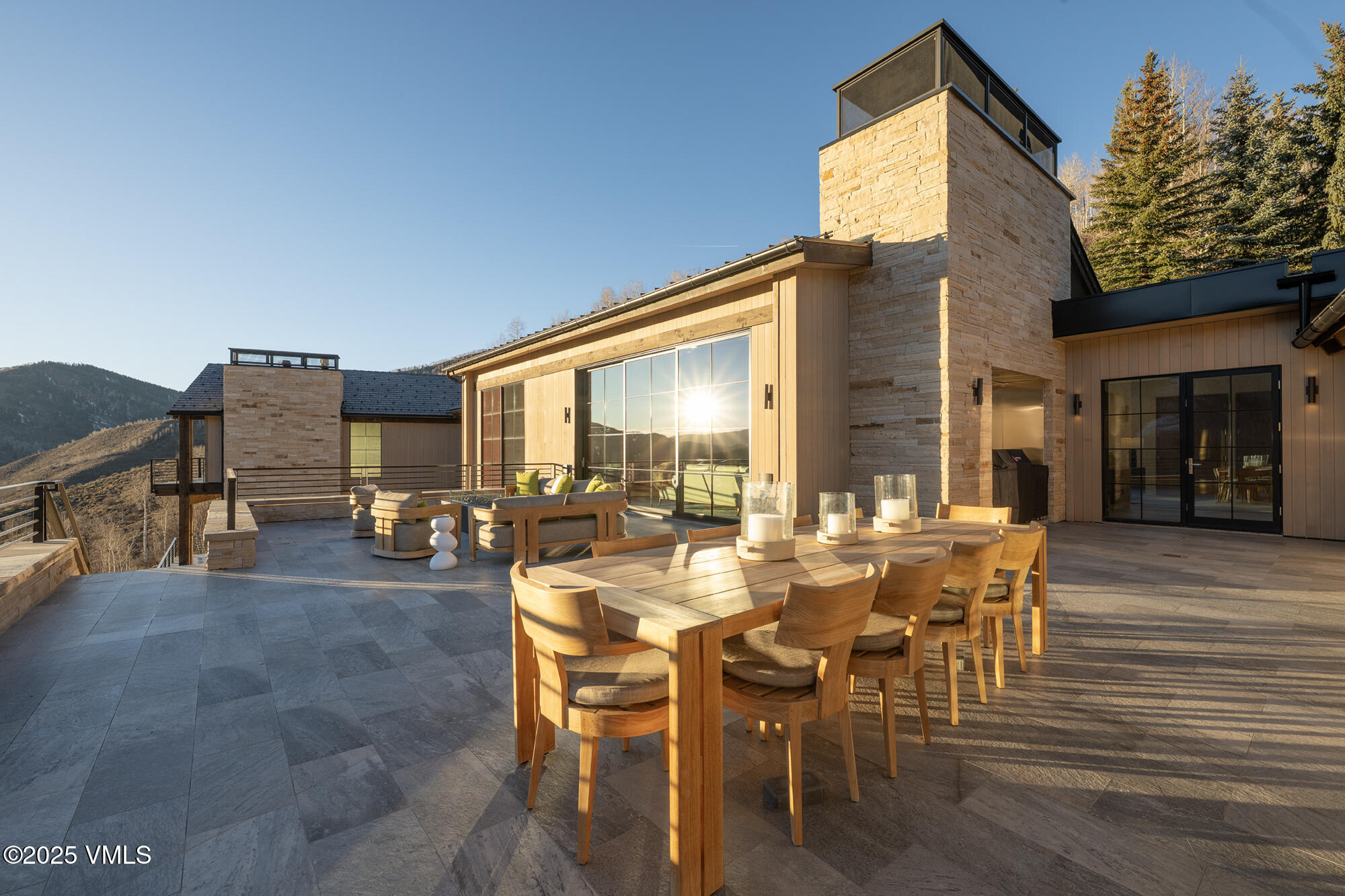 1326 Spraddle Creek Road