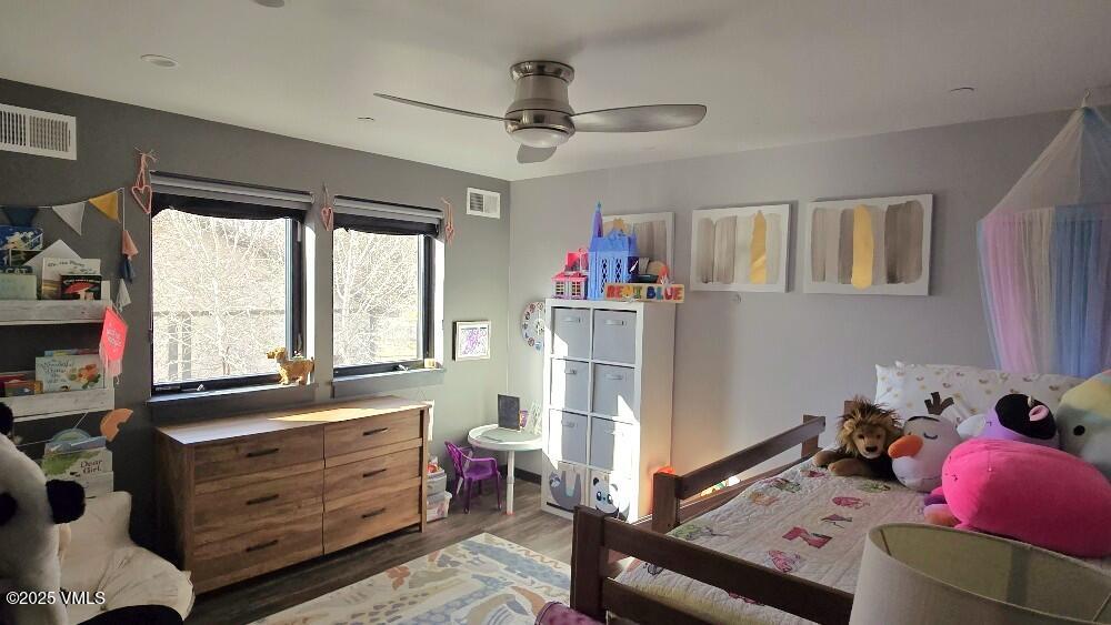 1120 Chambers Avenue 4