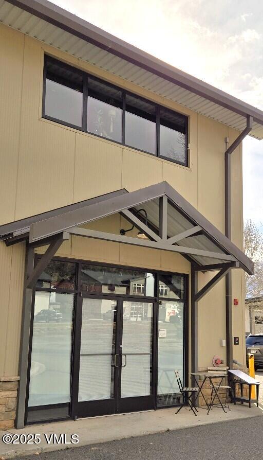 1120 Chambers Avenue 4