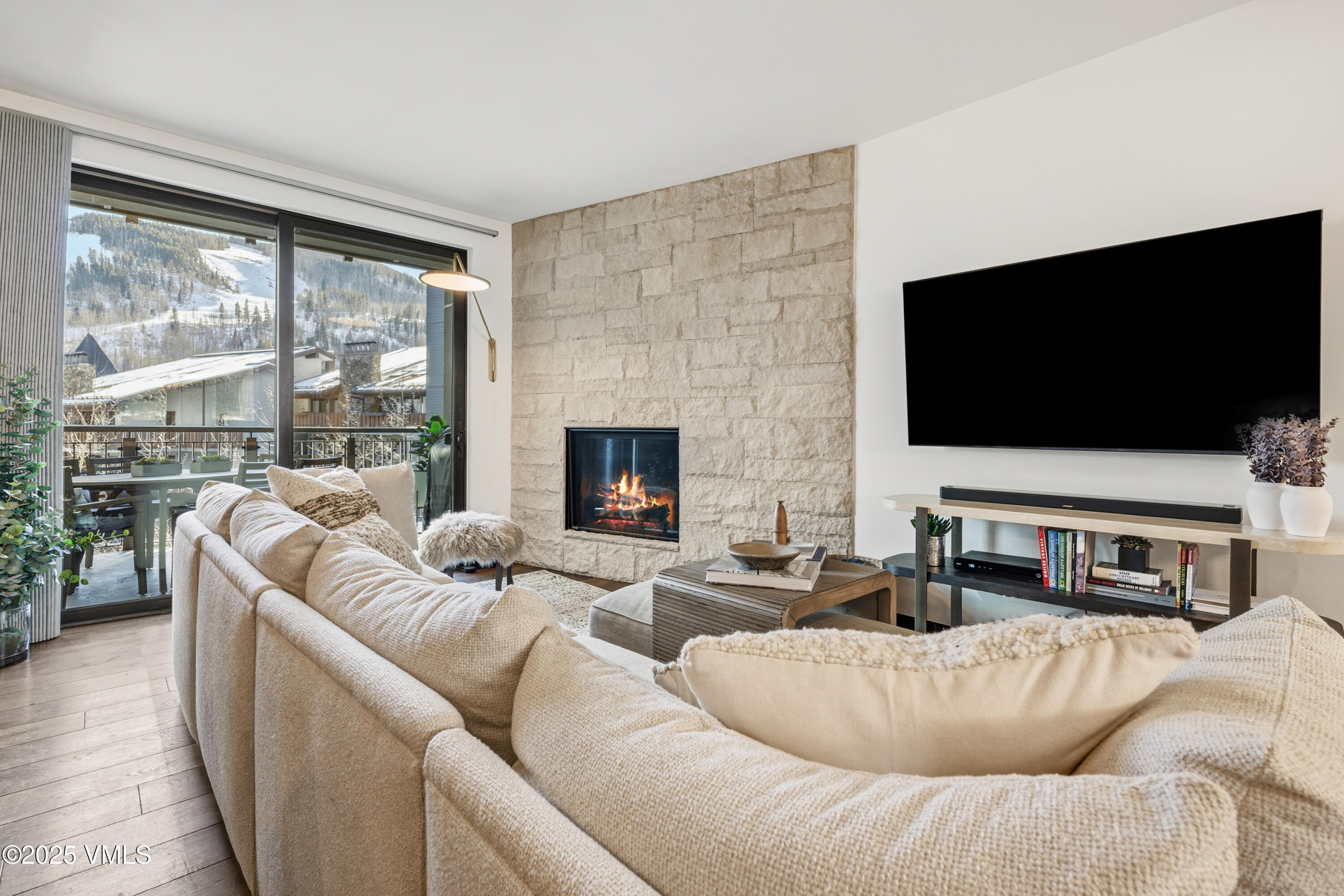 701 W Lionshead E307