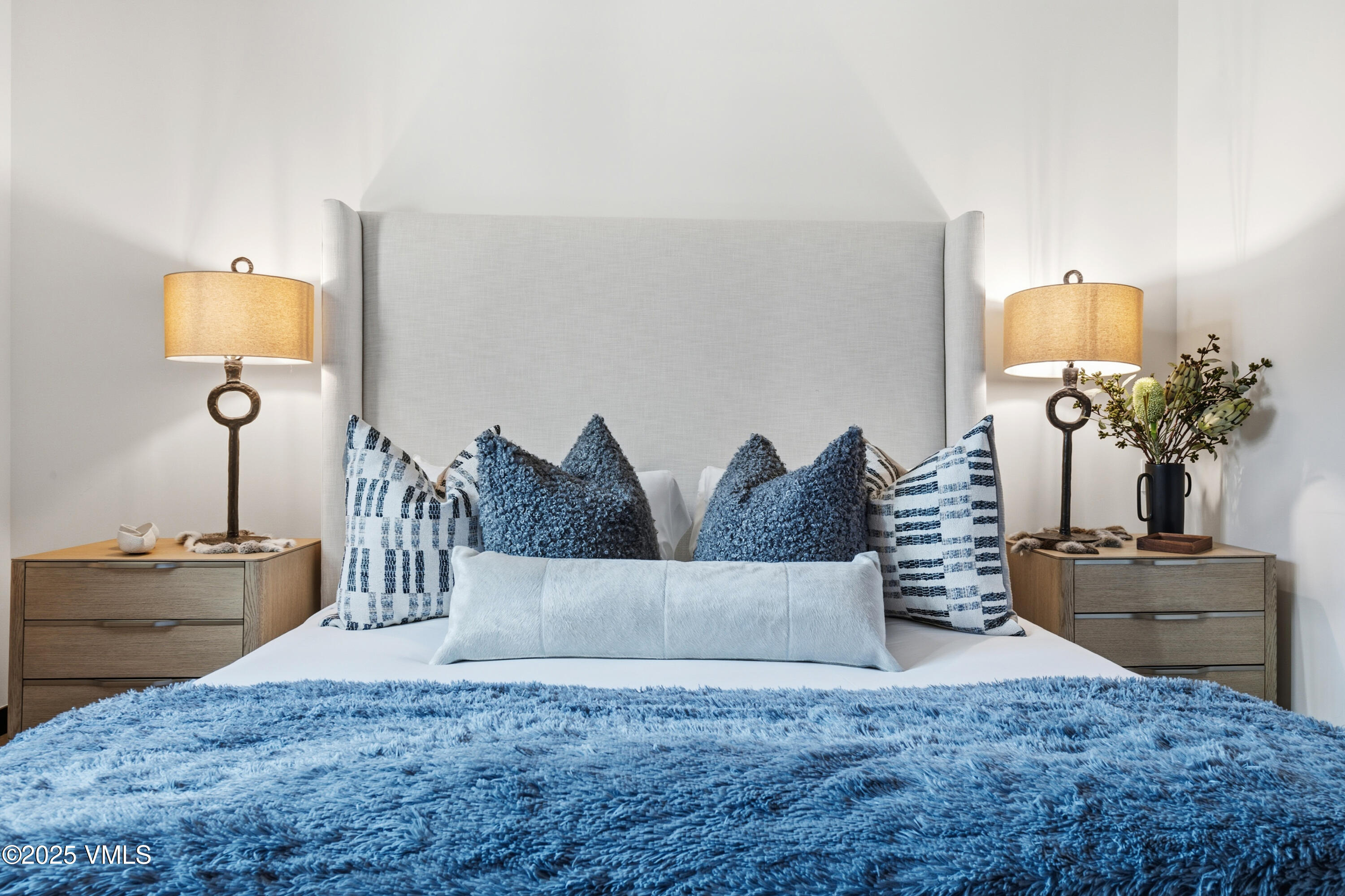 701 W Lionshead E307