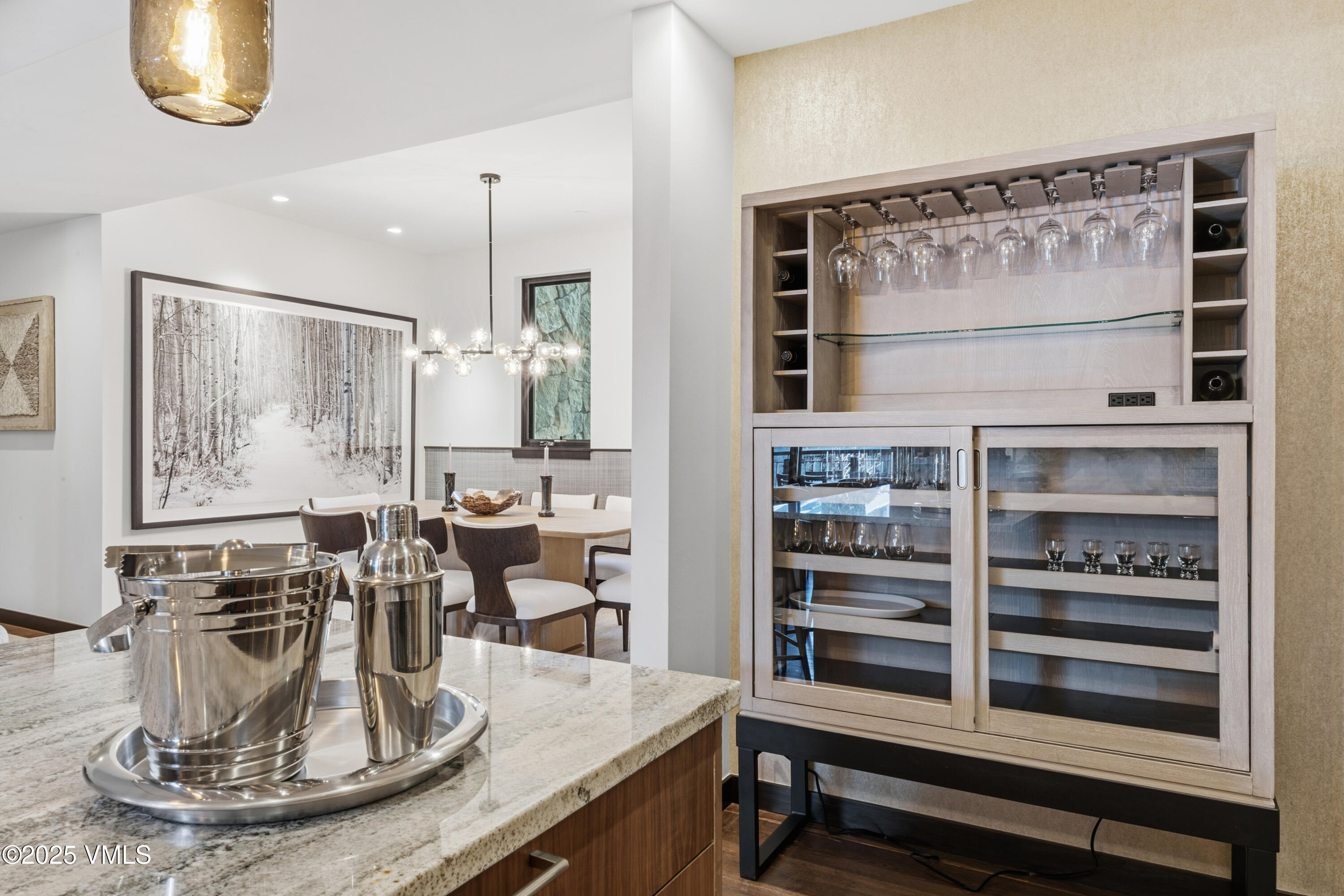 701 W Lionshead E307