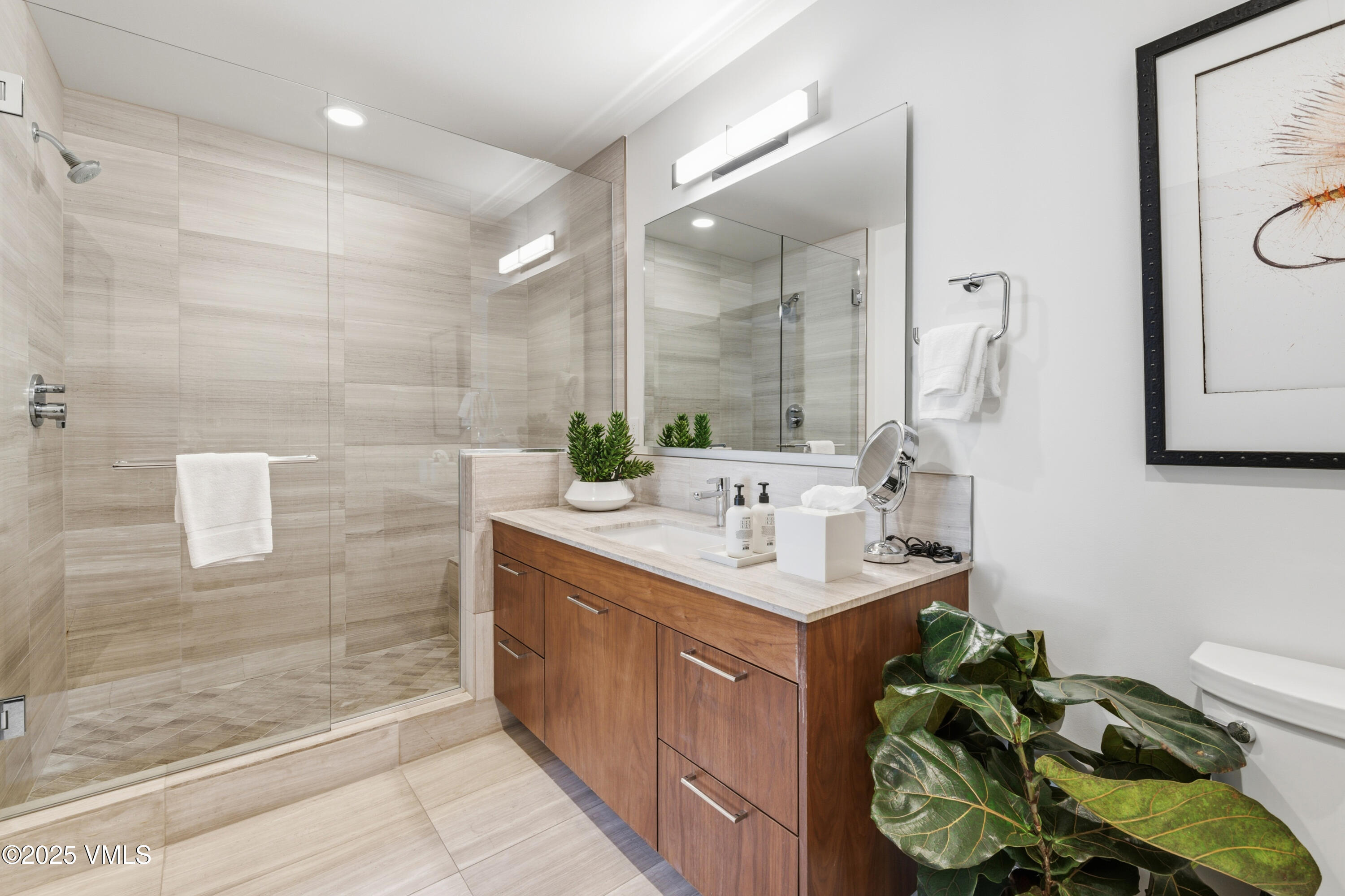 701 W Lionshead E307