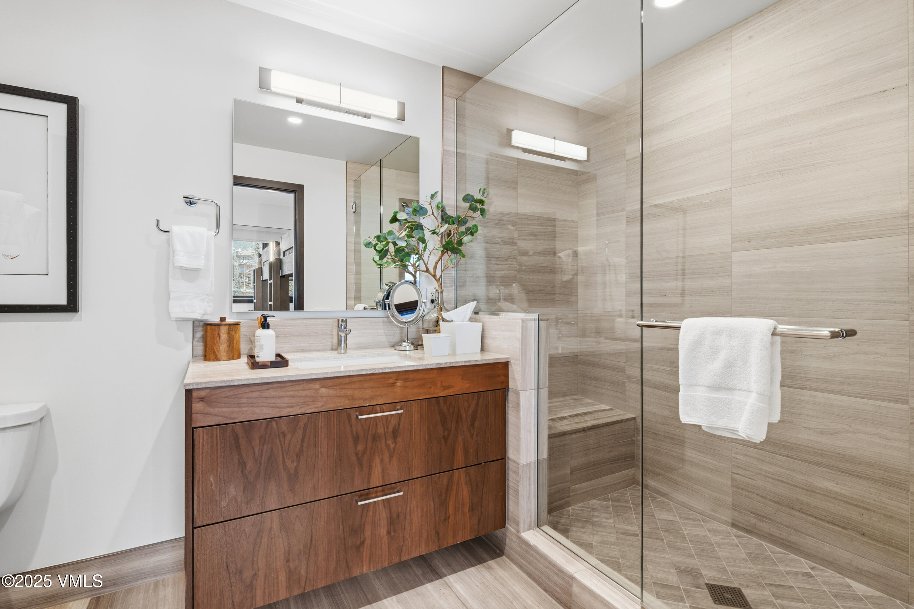 701 W Lionshead E307