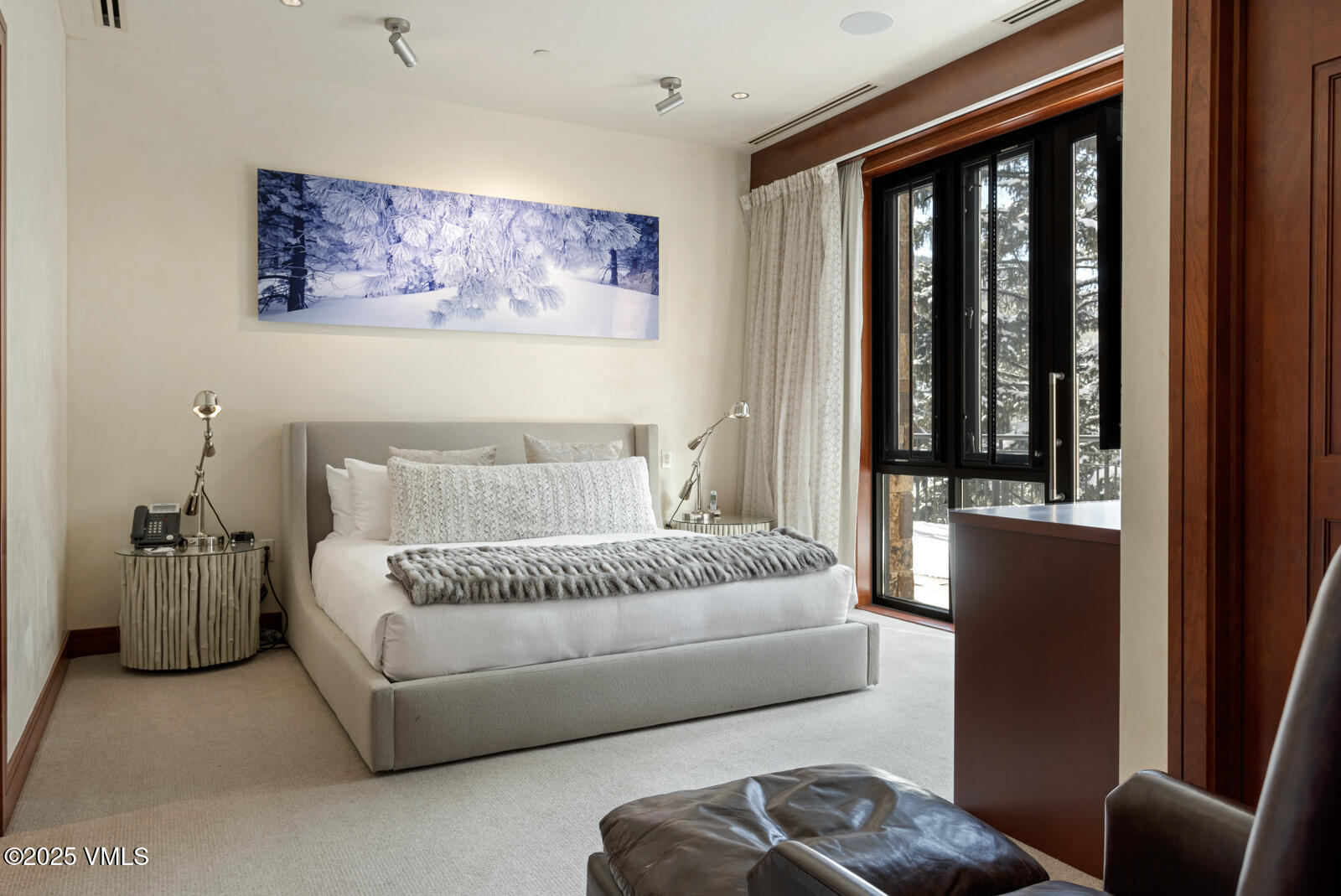 141 E Meadow 2A SOUTH