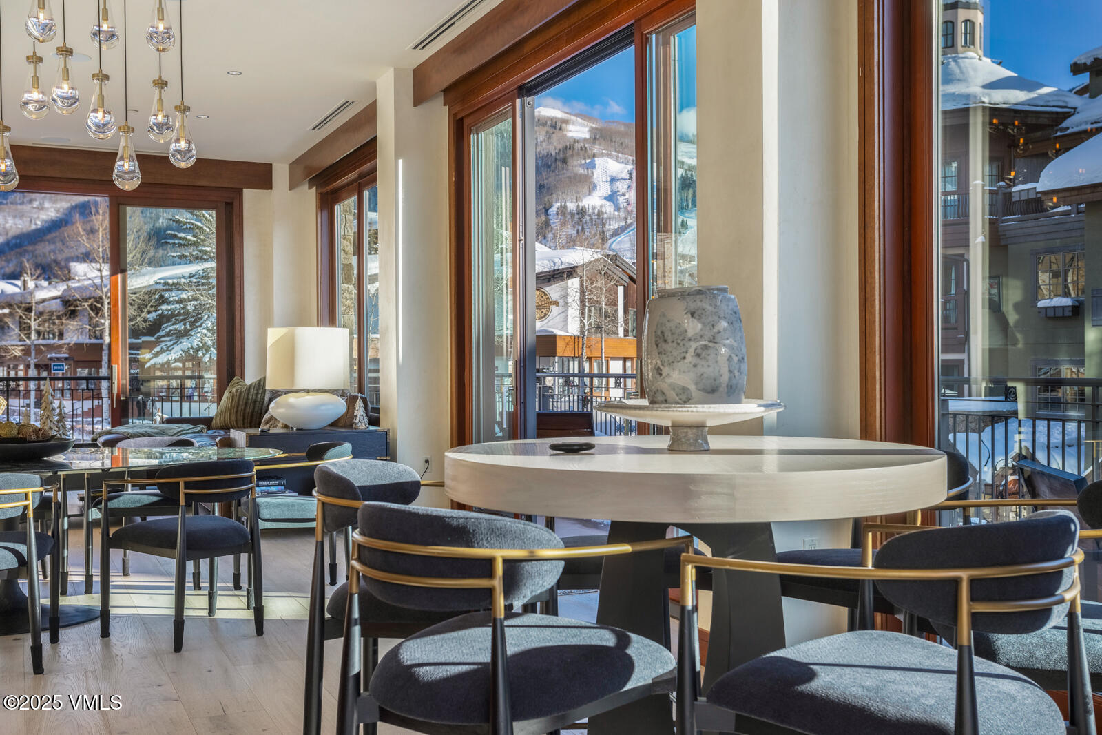 141 E Meadow 2A SOUTH