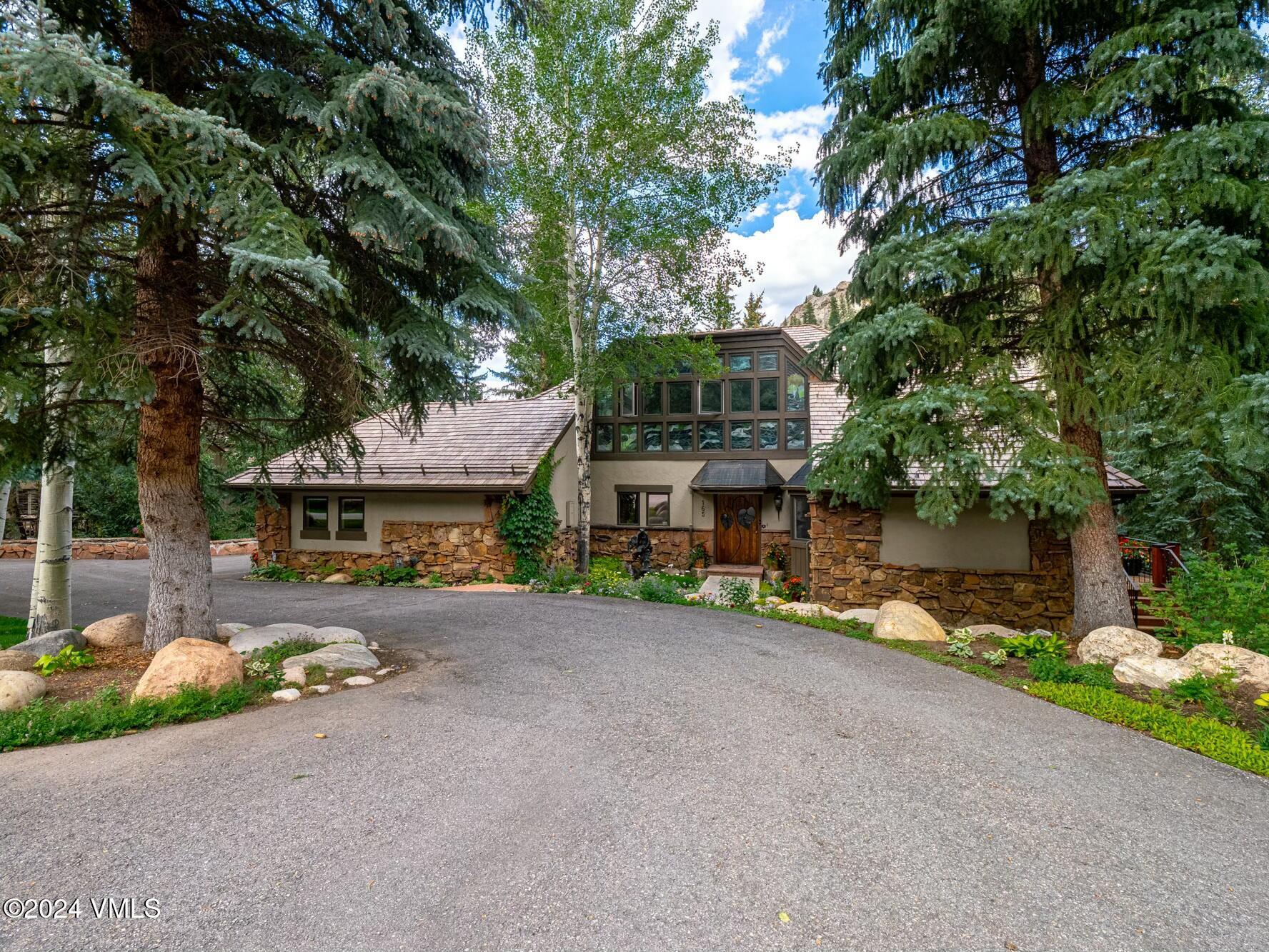165 S Fairway Drive