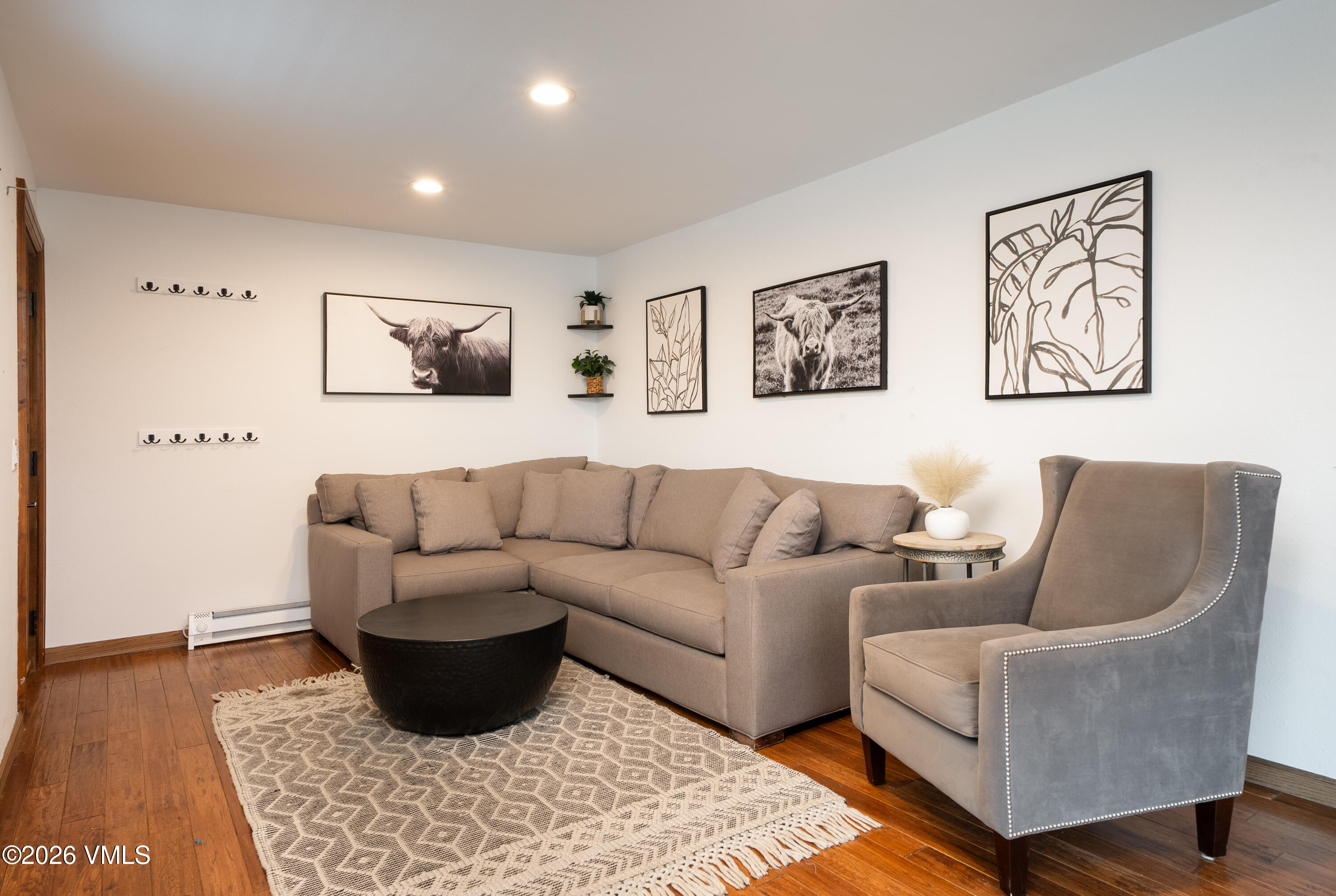 16 Eagle-Vail Road A1