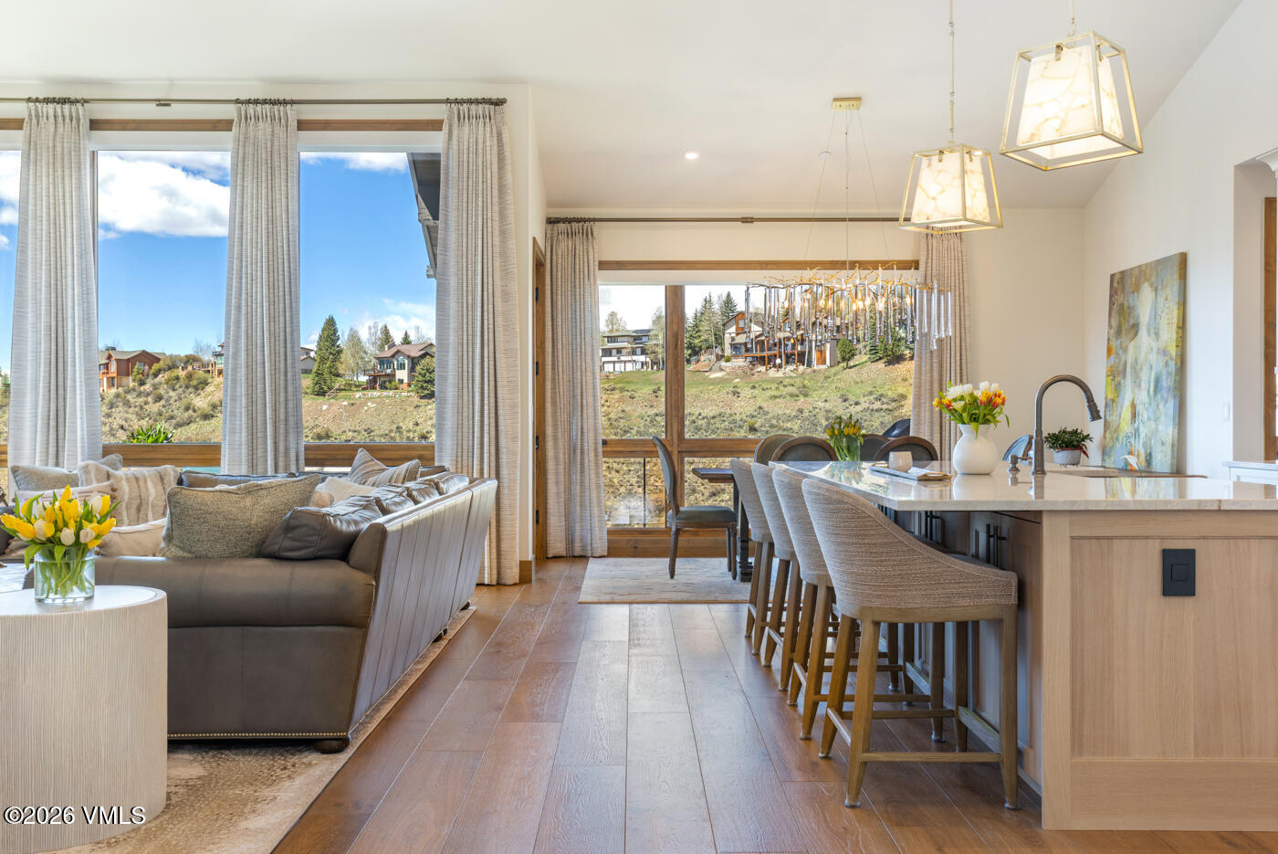 5205 Longsun Lane