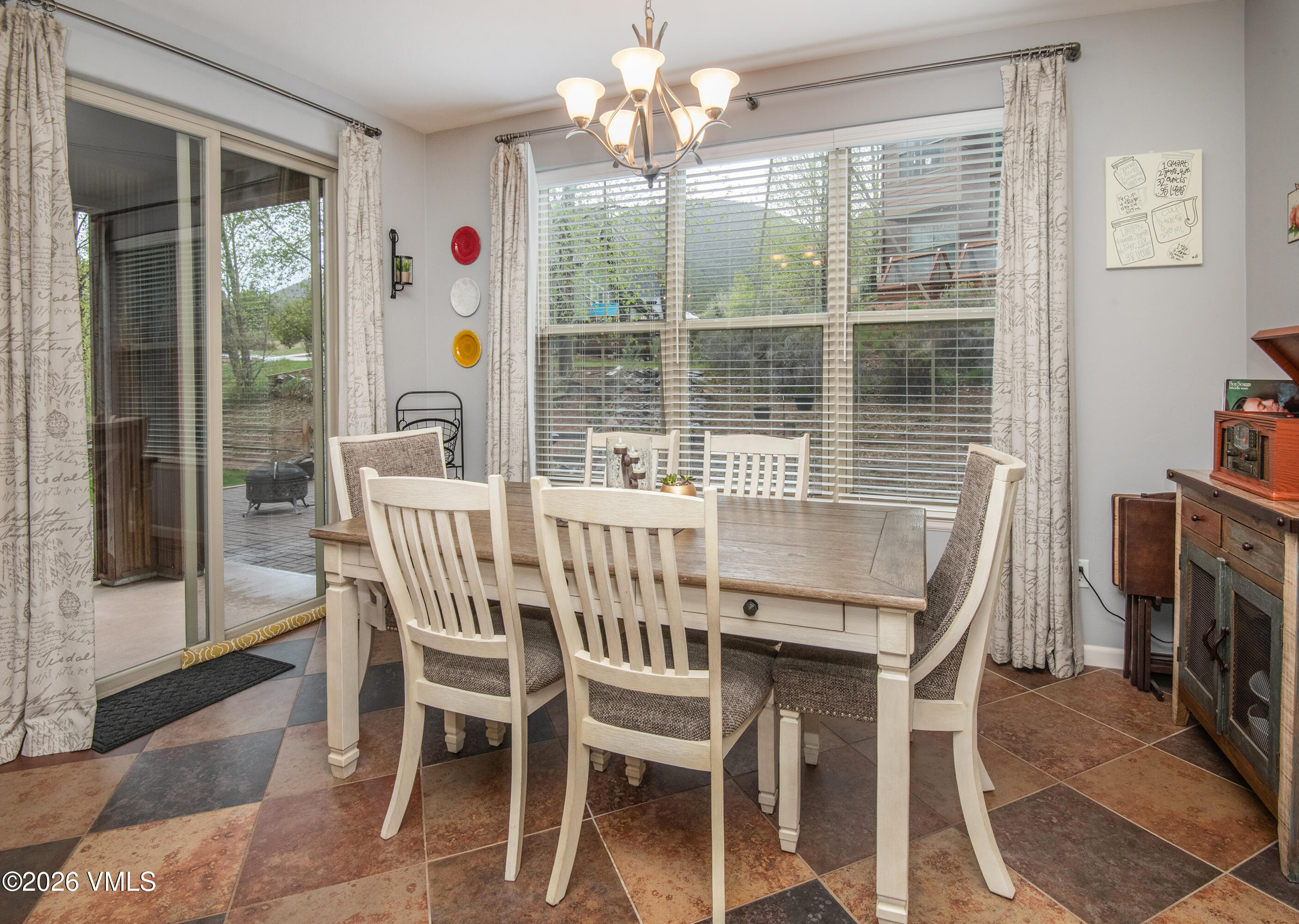 14 Bentwood