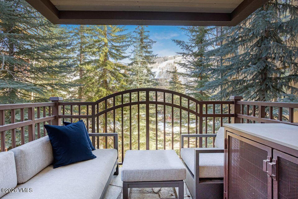 124 Willow Bridge UNIT 3C/D
