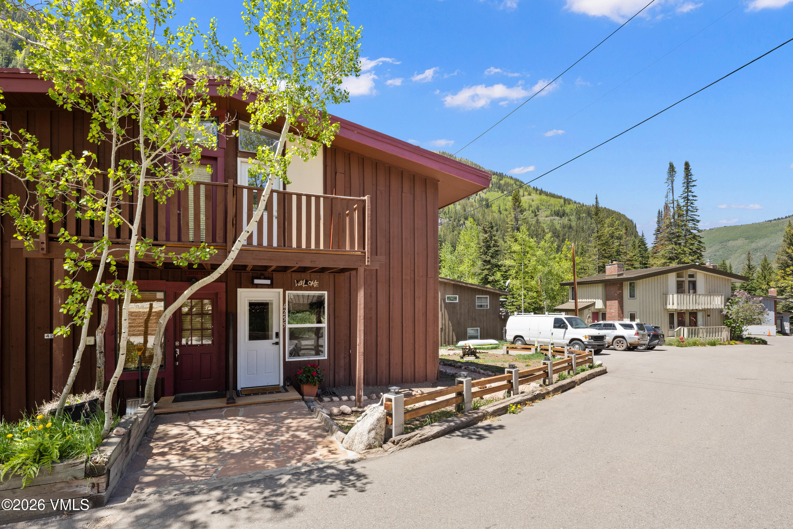 4255 Columbine Way 16
