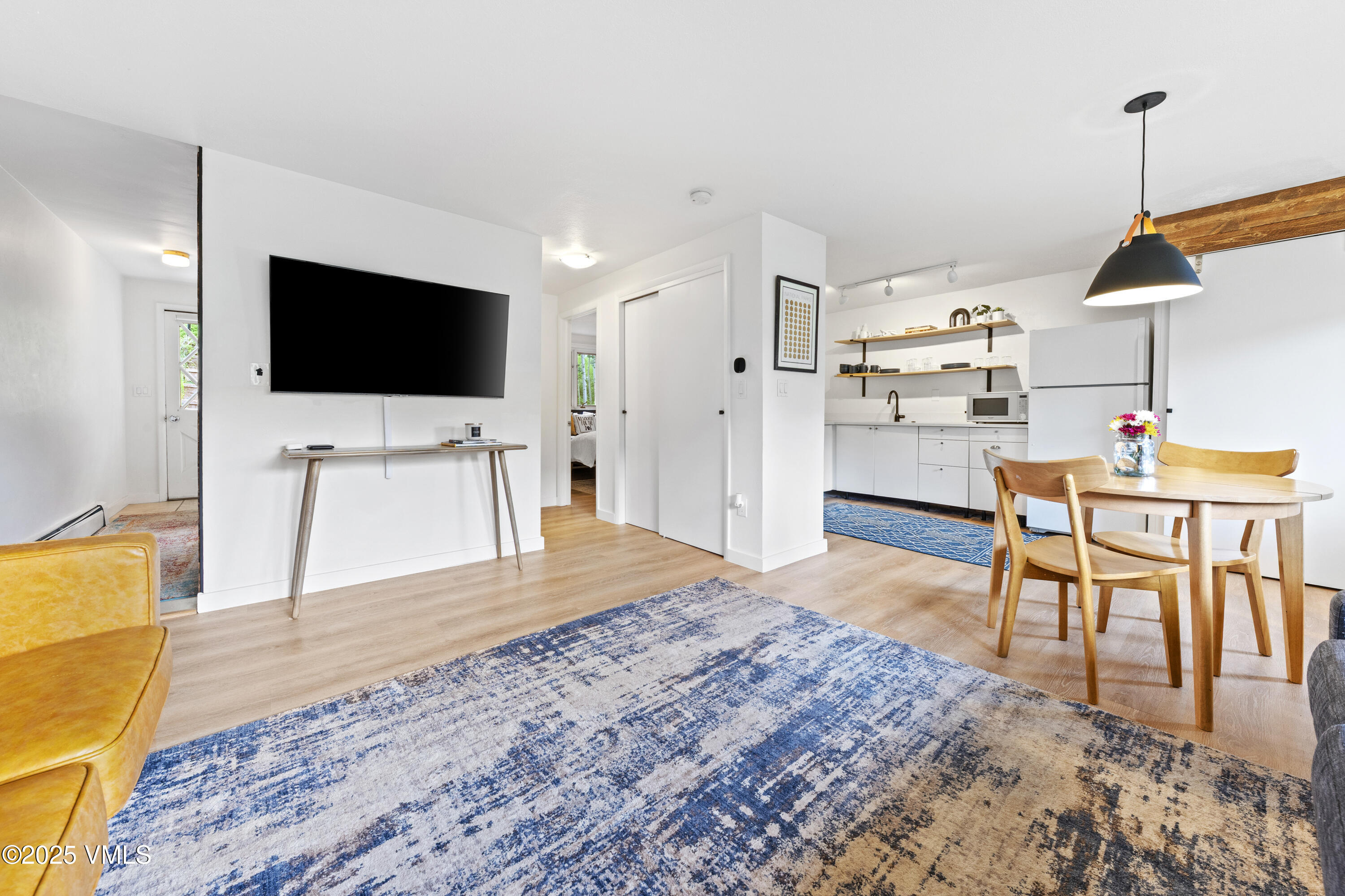 2448 Garmisch Drive APT 7