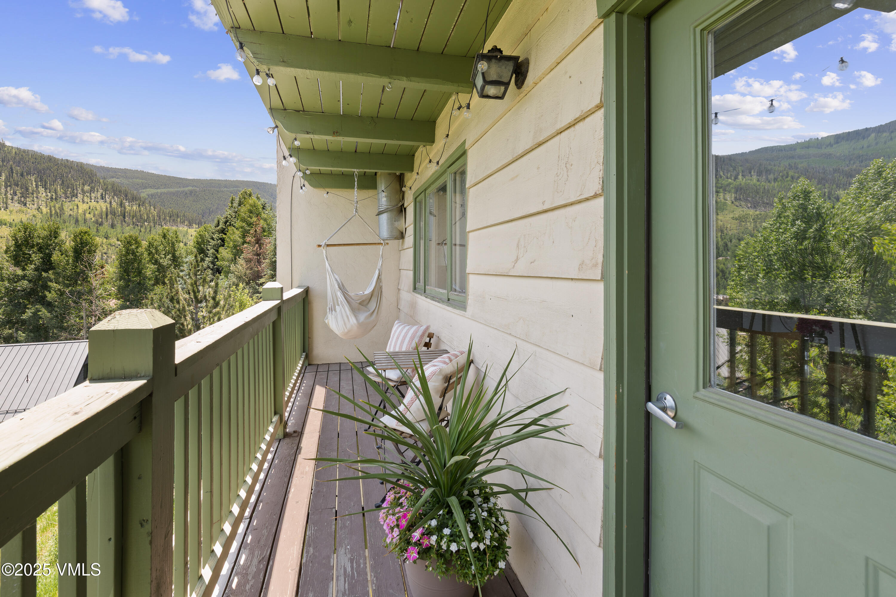 2448 Garmisch Drive APT 7