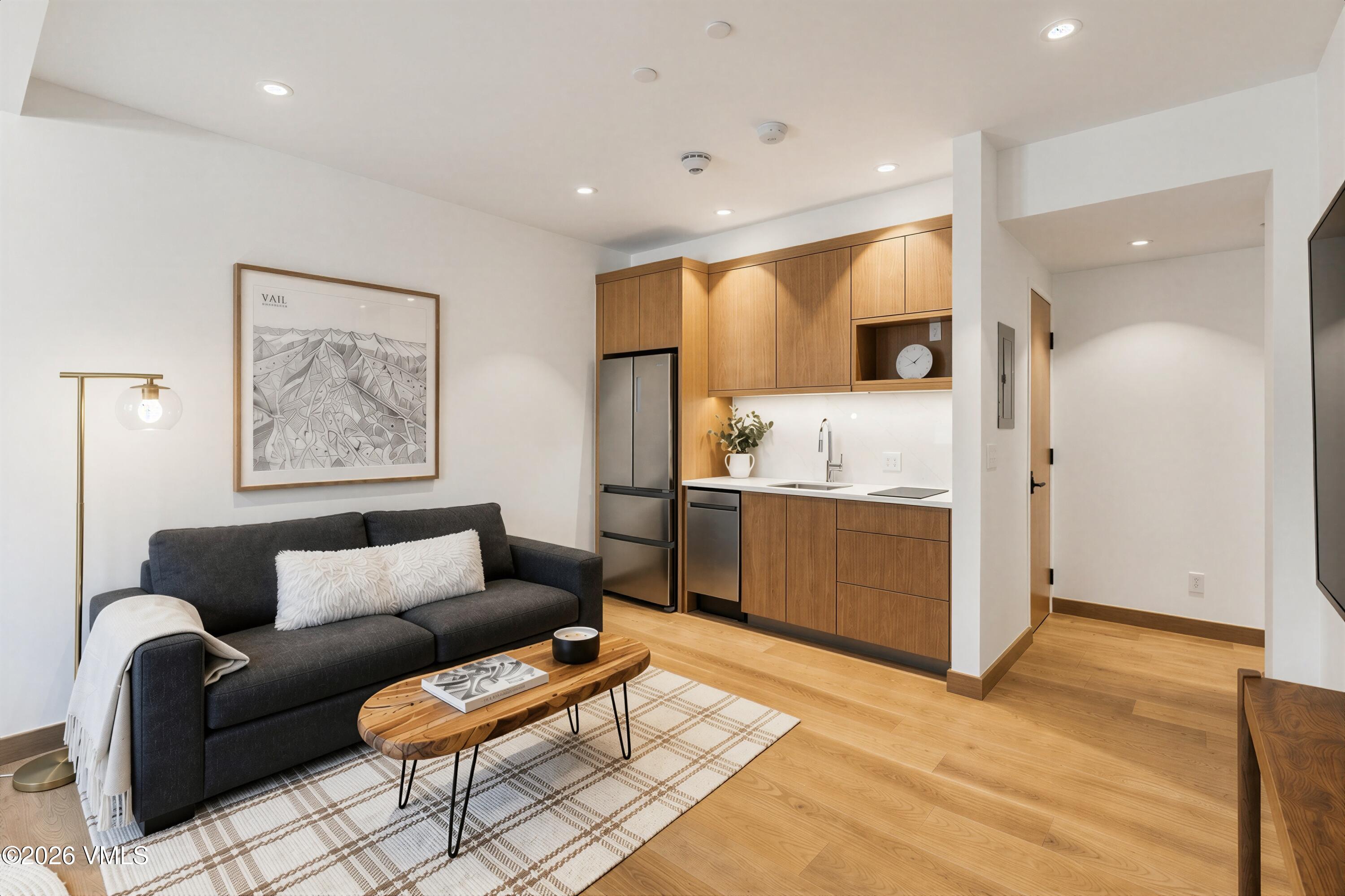 137 Benchmark Road